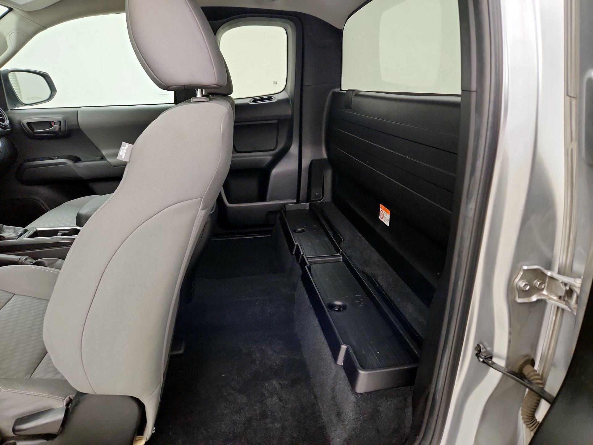 Thumbnail: 2022 Toyota Tacoma - 20