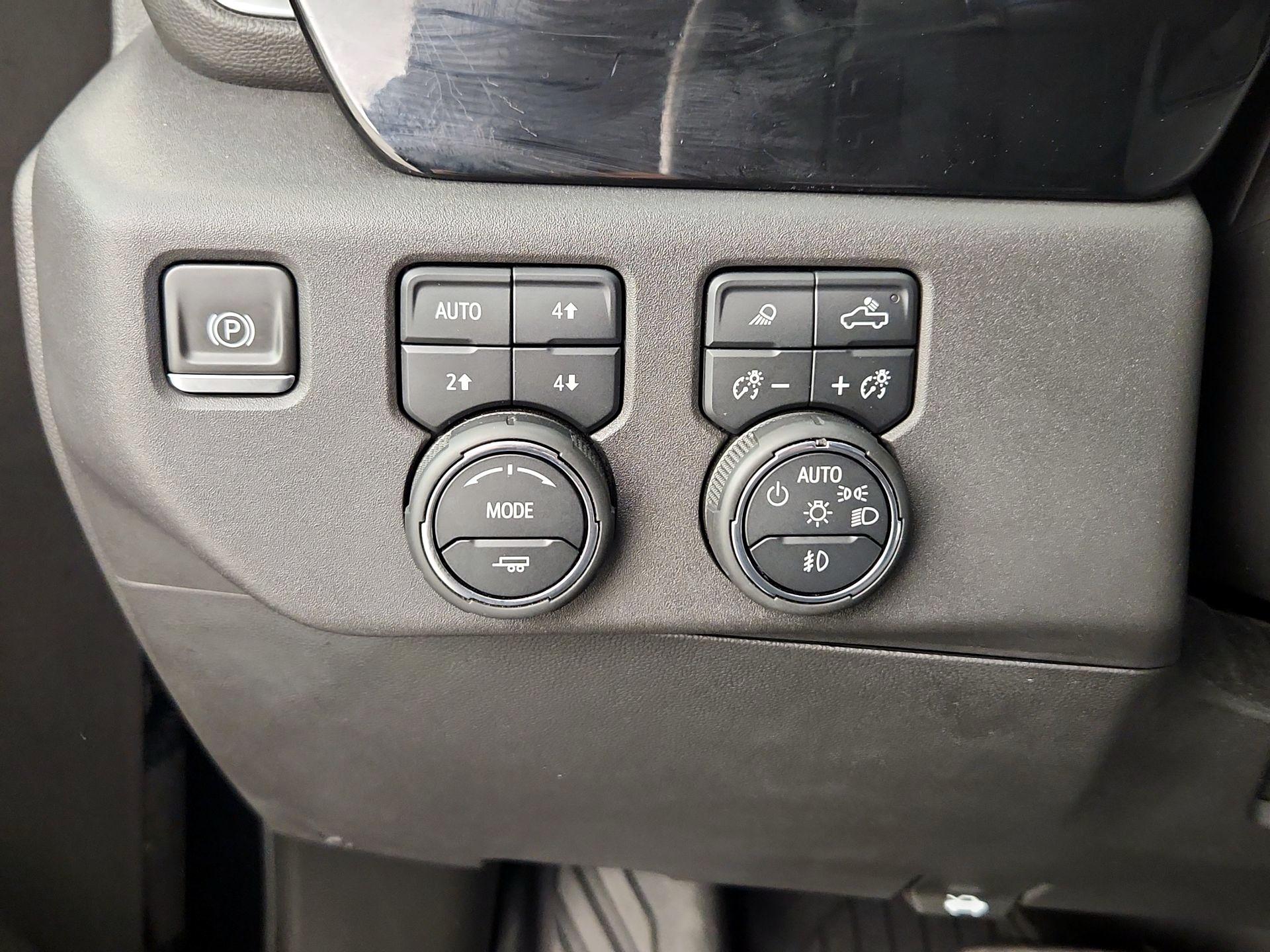 Thumbnail: 2024 Chevrolet Silverado 1500 - 13