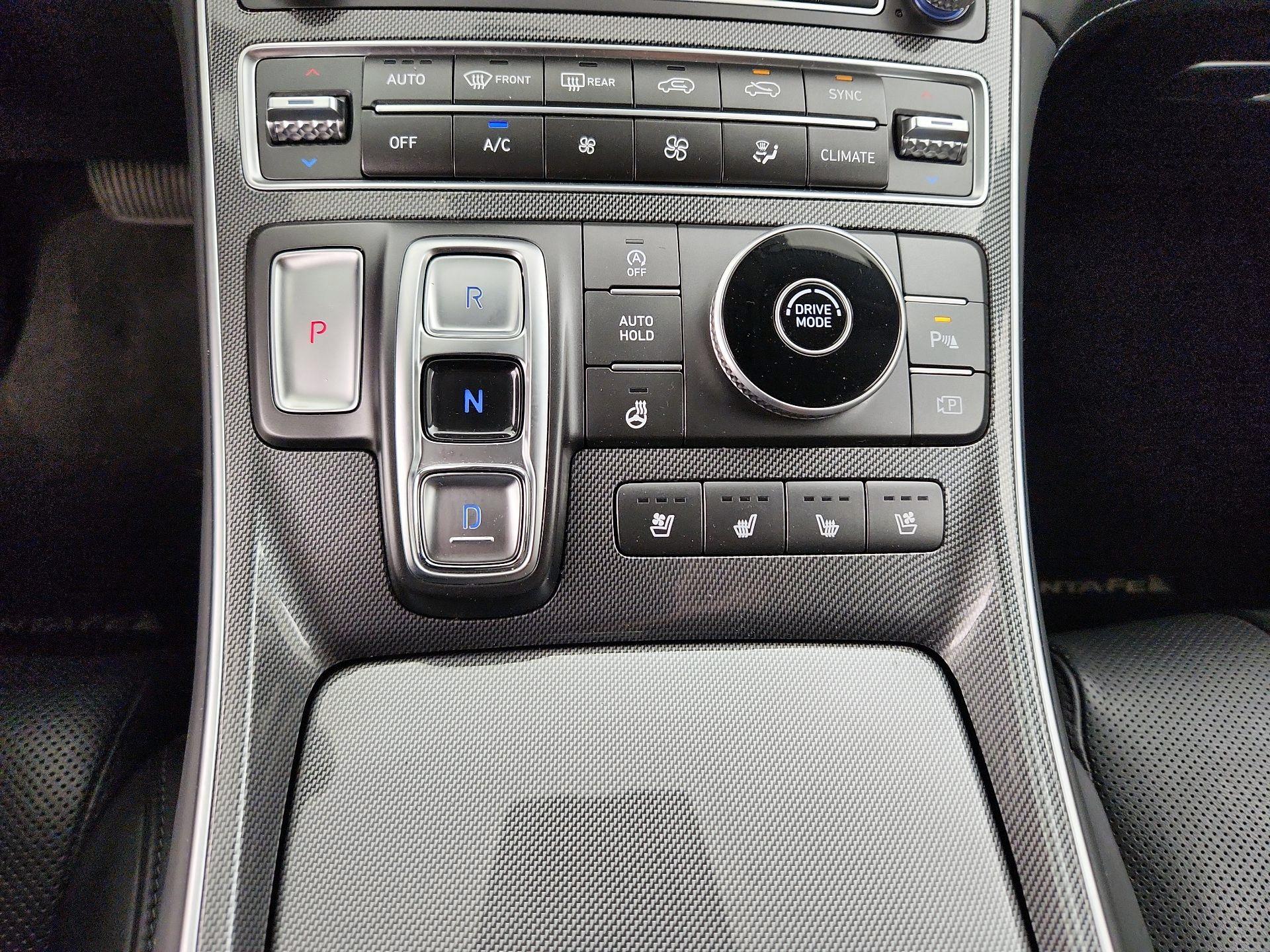 Thumbnail: 2022 Hyundai Santa Fe - 18