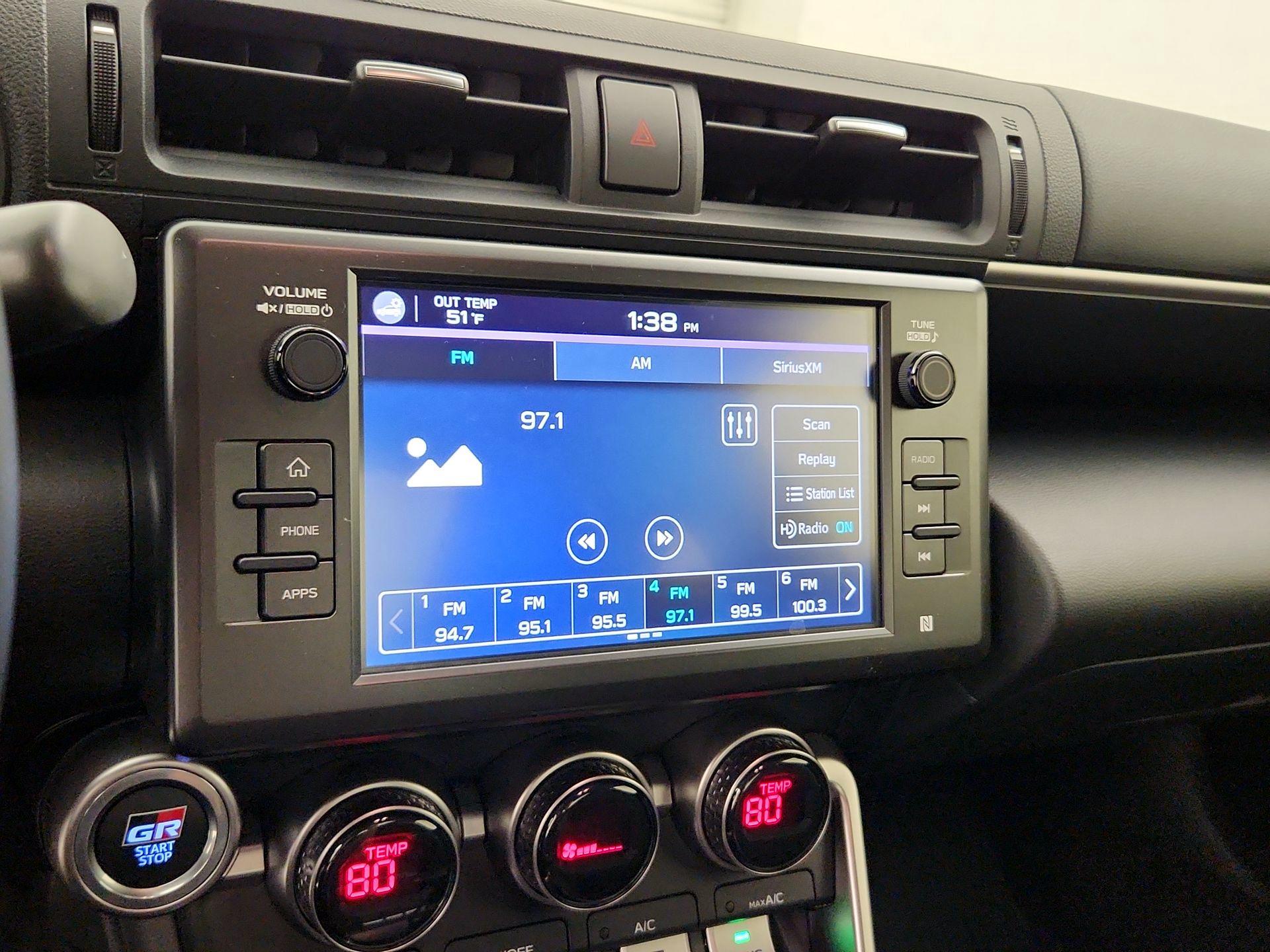 Thumbnail: 2022 Toyota GR86 - 15