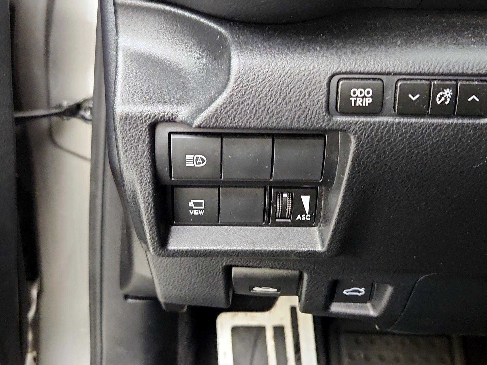 Thumbnail: 2021 Lexus IS - 13