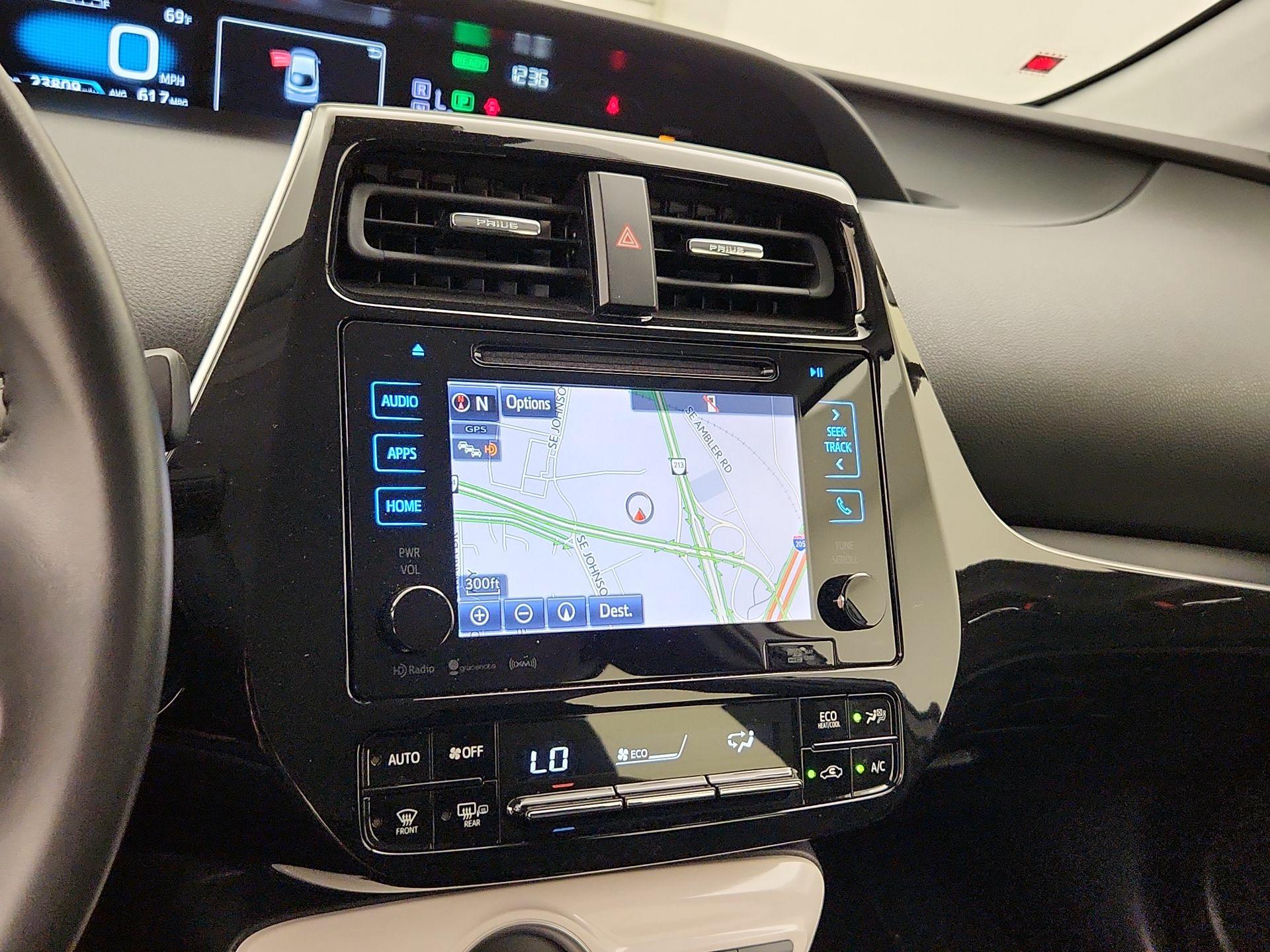 Thumbnail: 2018 Toyota Prius Prime - 14