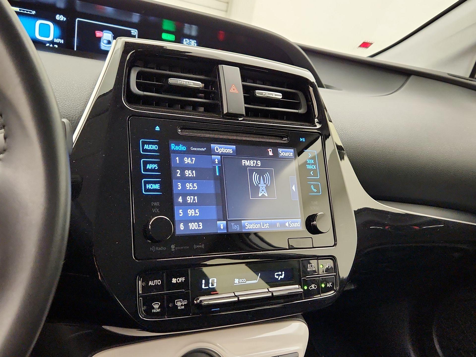 Thumbnail: 2018 Toyota Prius Prime - 16