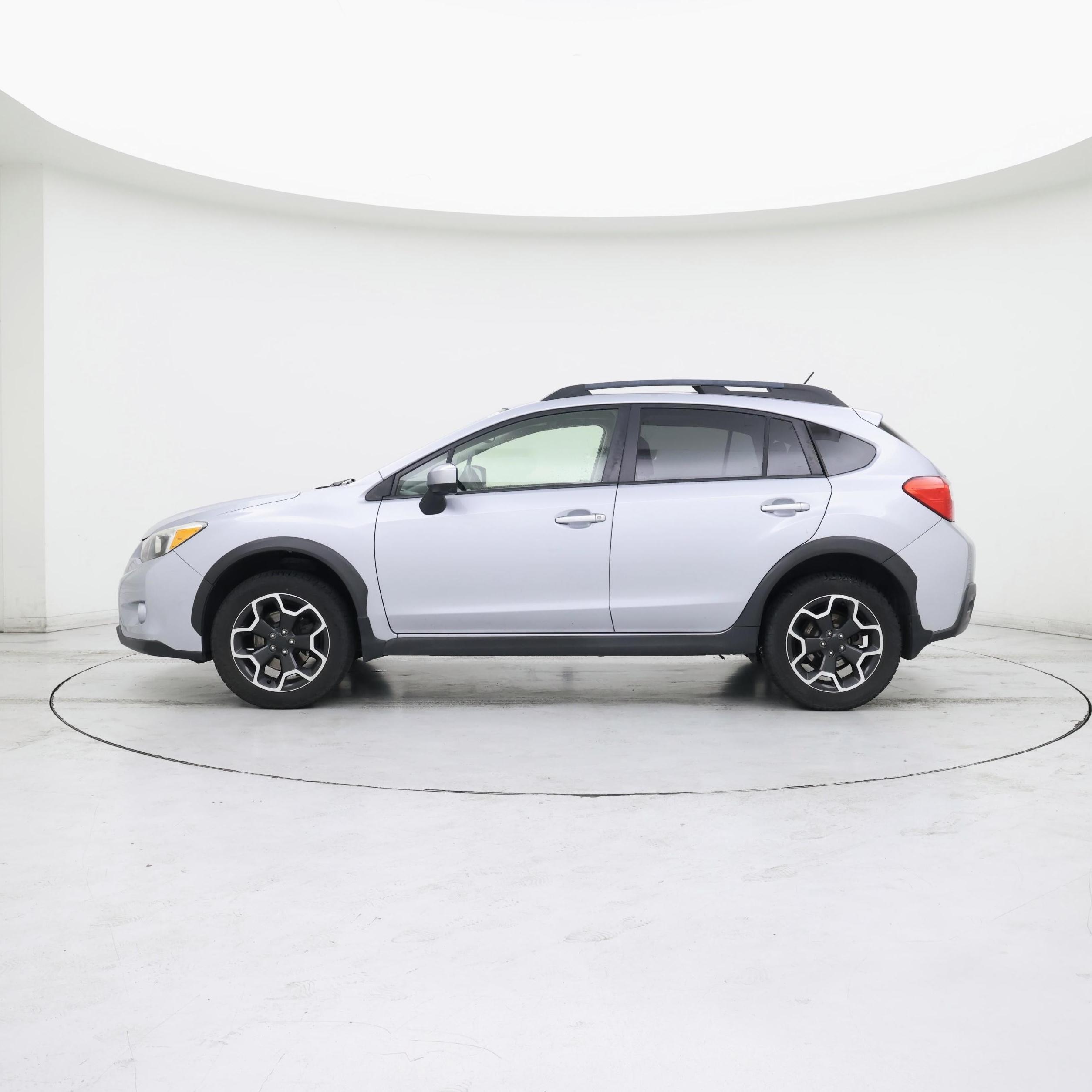 Thumbnail: 2015 Subaru XV Crosstrek - 3