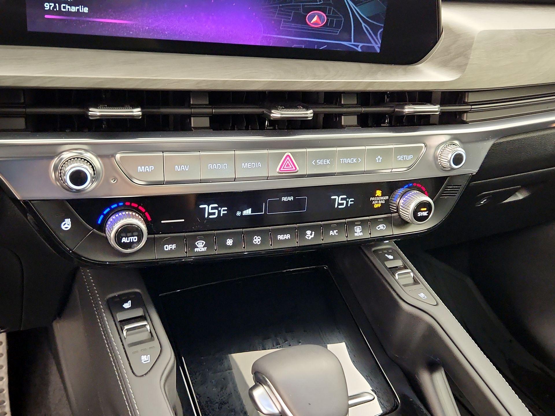 Thumbnail: 2025 Kia Telluride - 17