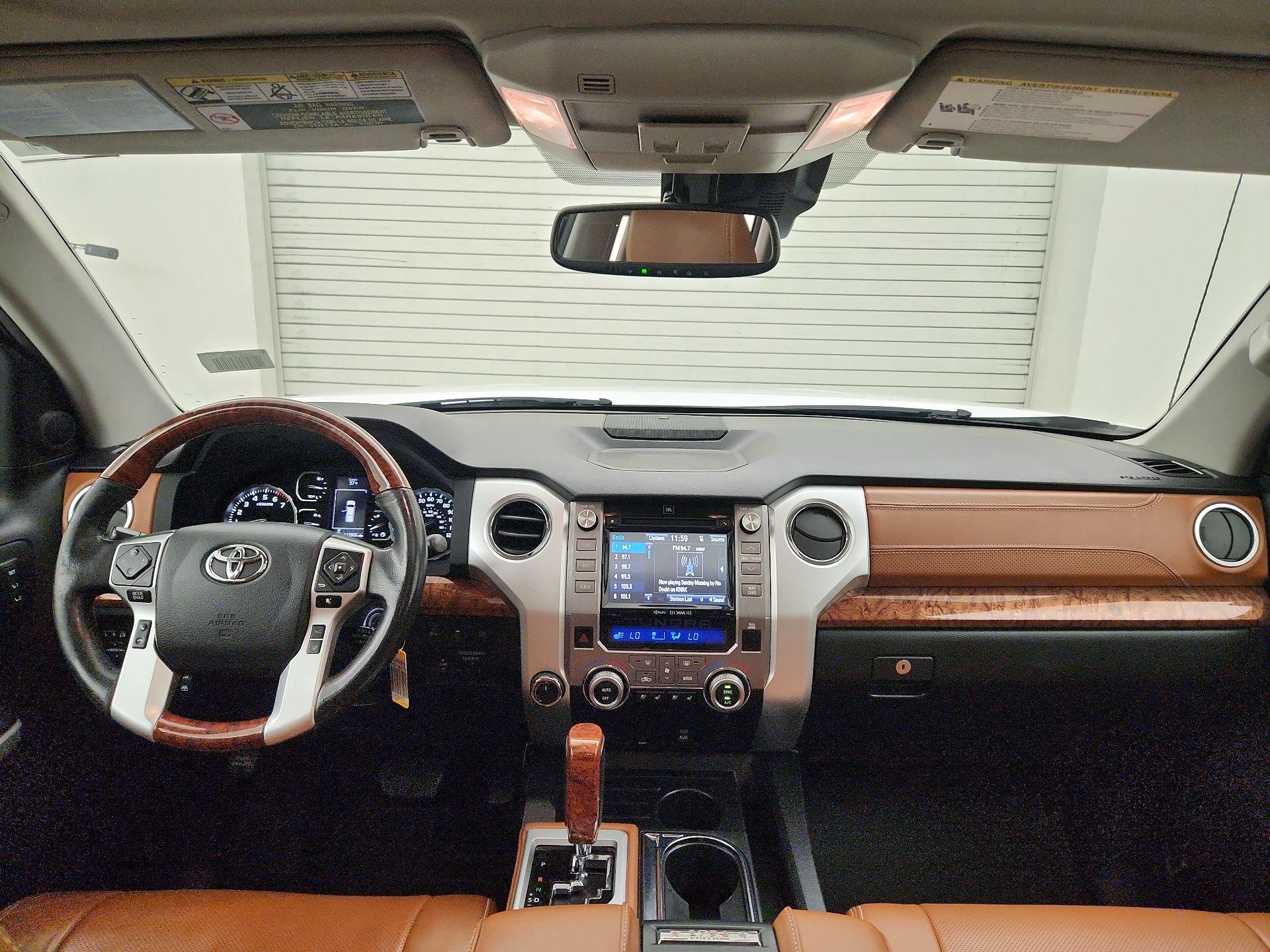 Thumbnail: 2019 Toyota Tundra - 9