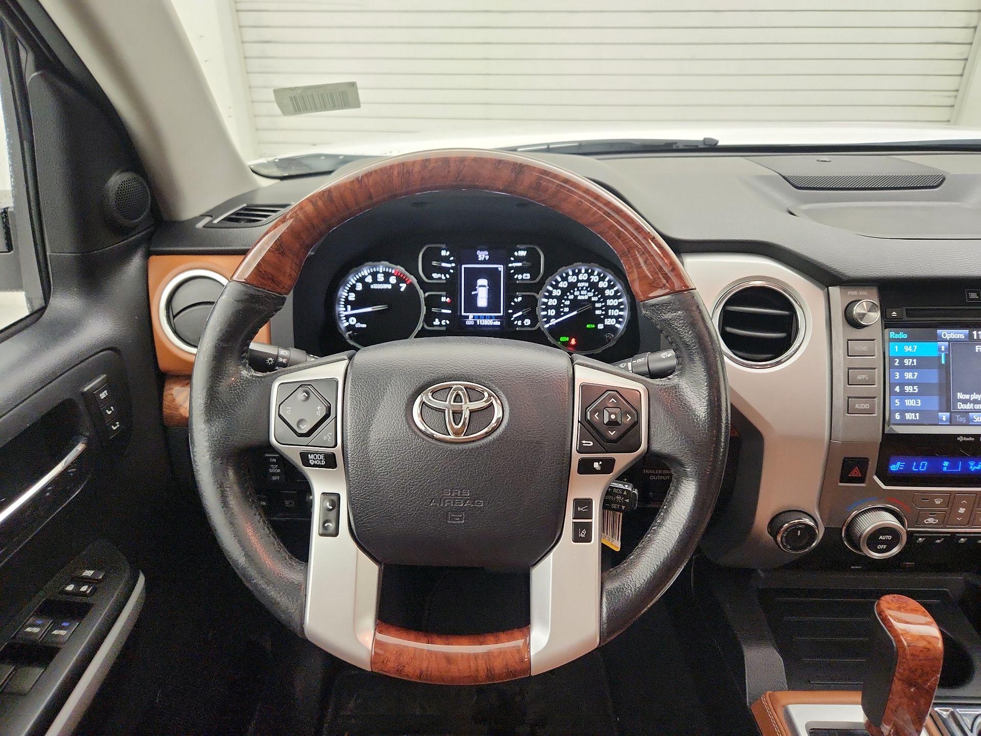 Thumbnail: 2019 Toyota Tundra - 10