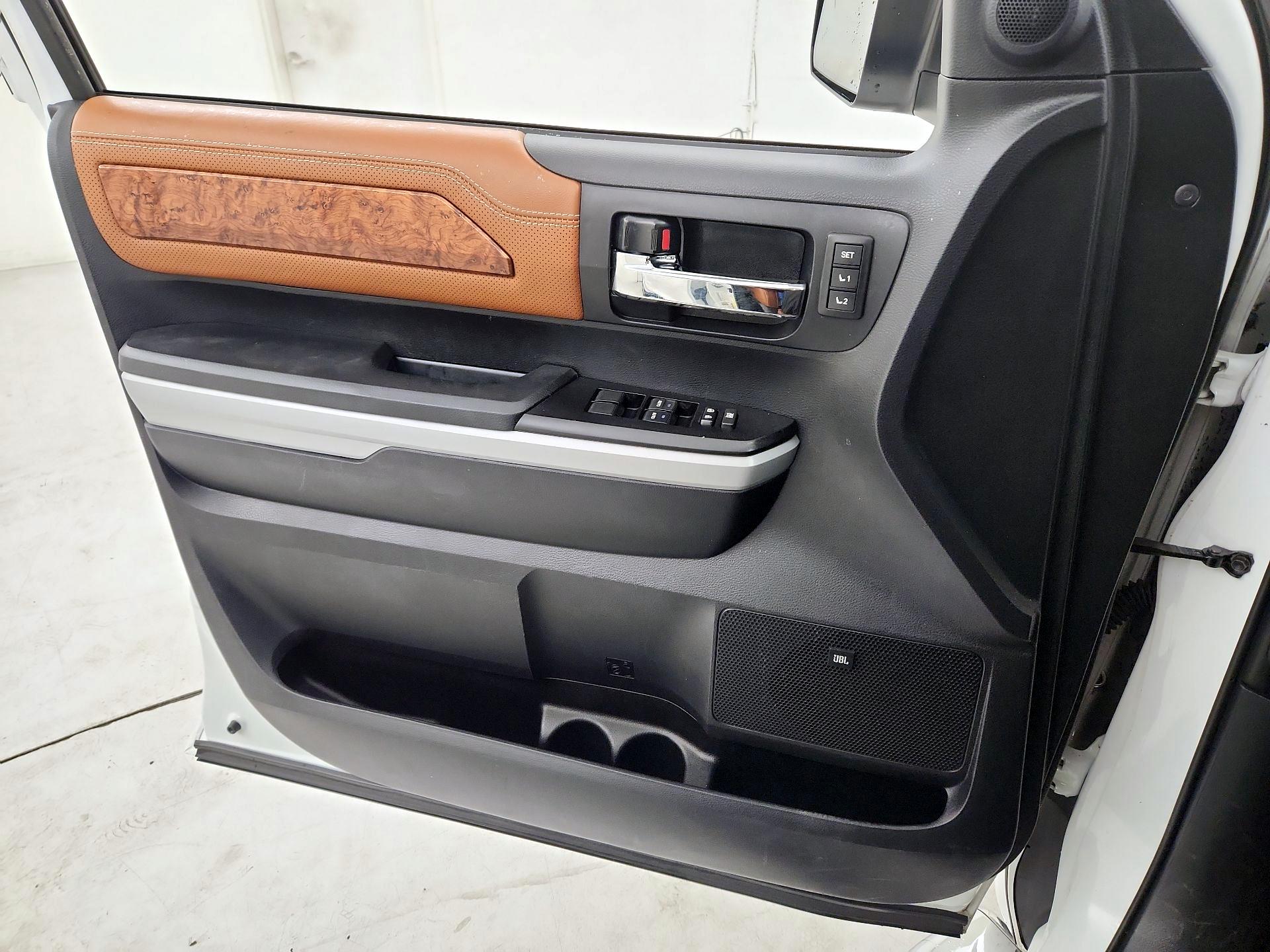 Thumbnail: 2019 Toyota Tundra - 12