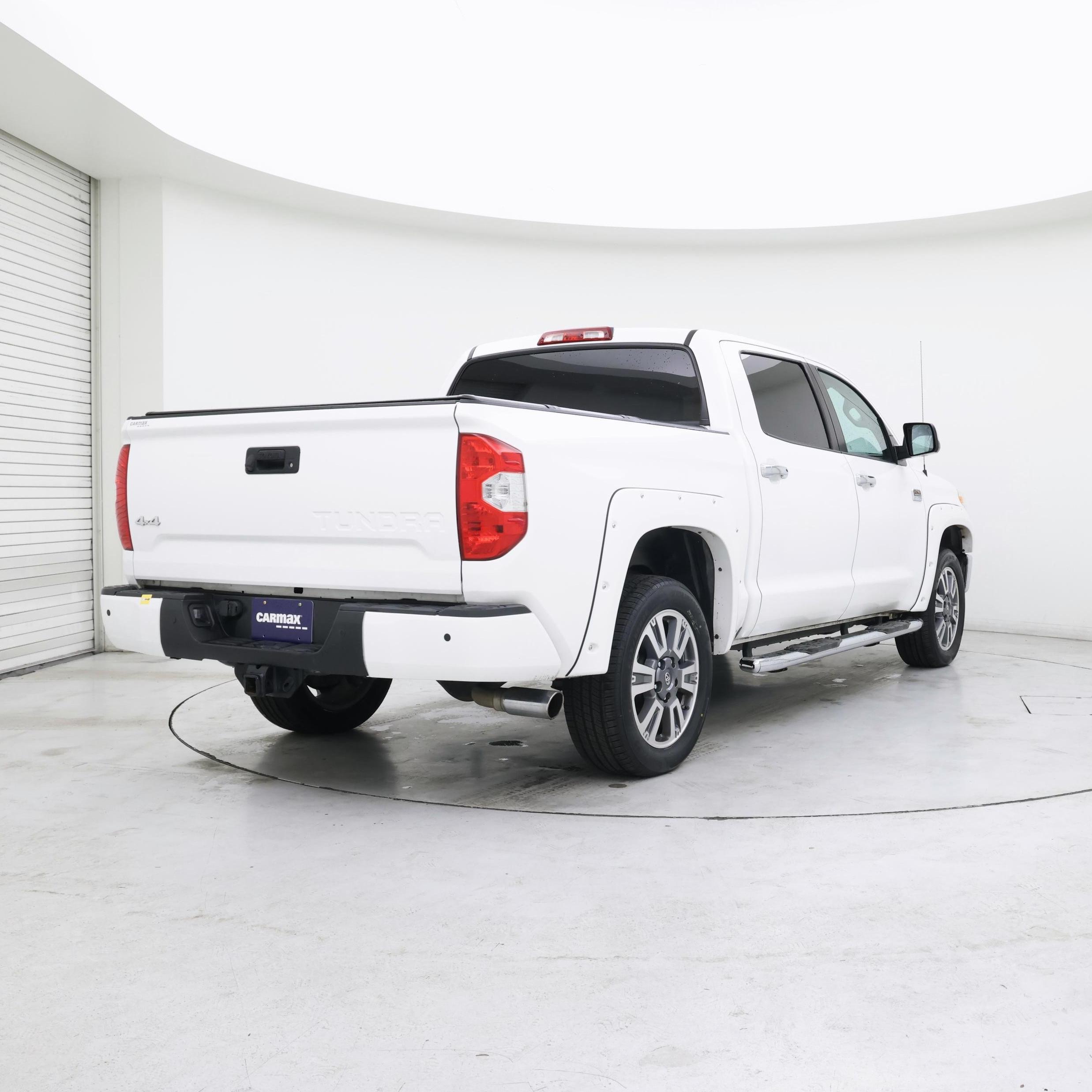 Thumbnail: 2019 Toyota Tundra - 8