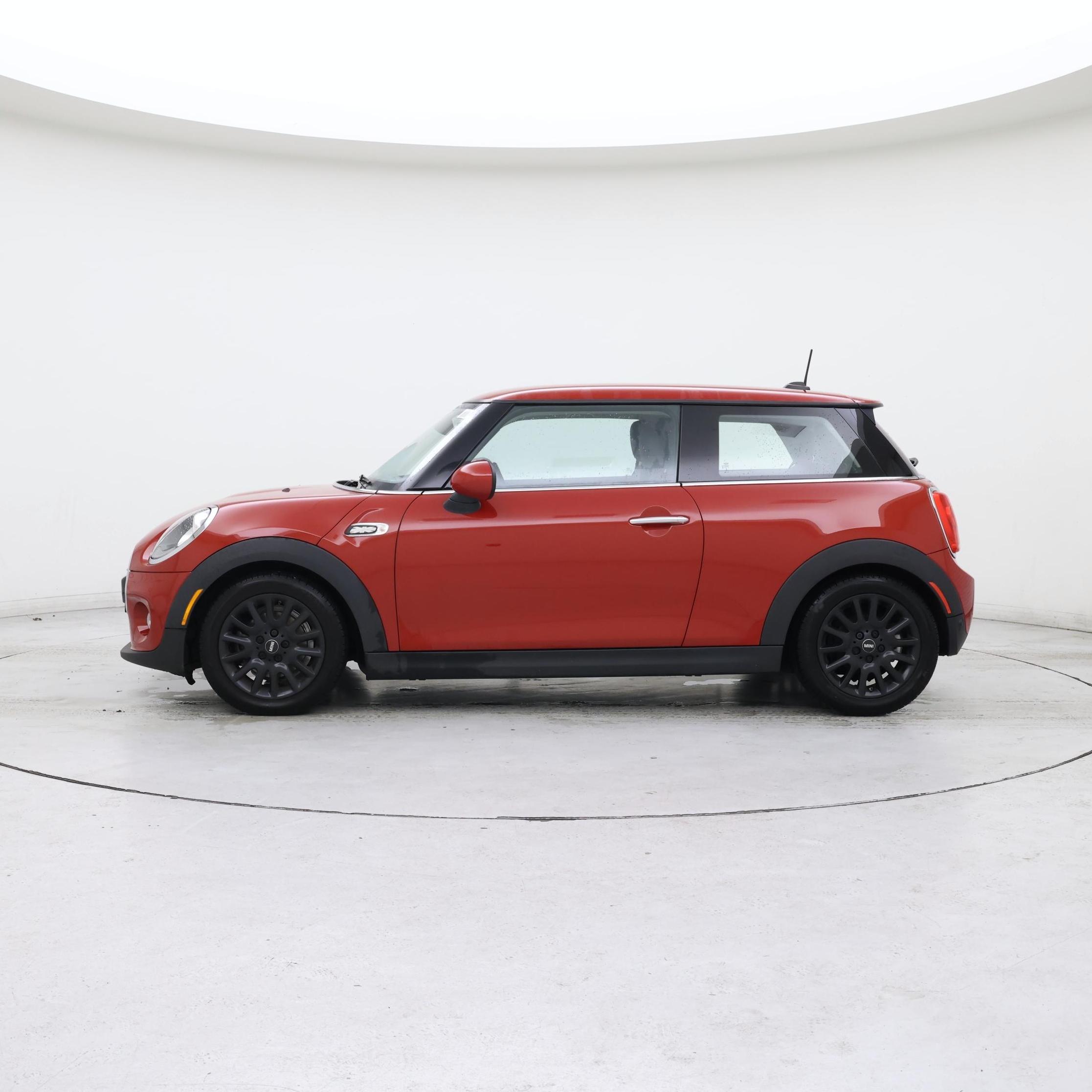 Thumbnail: 2018 MINI Cooper Hardtop - 3