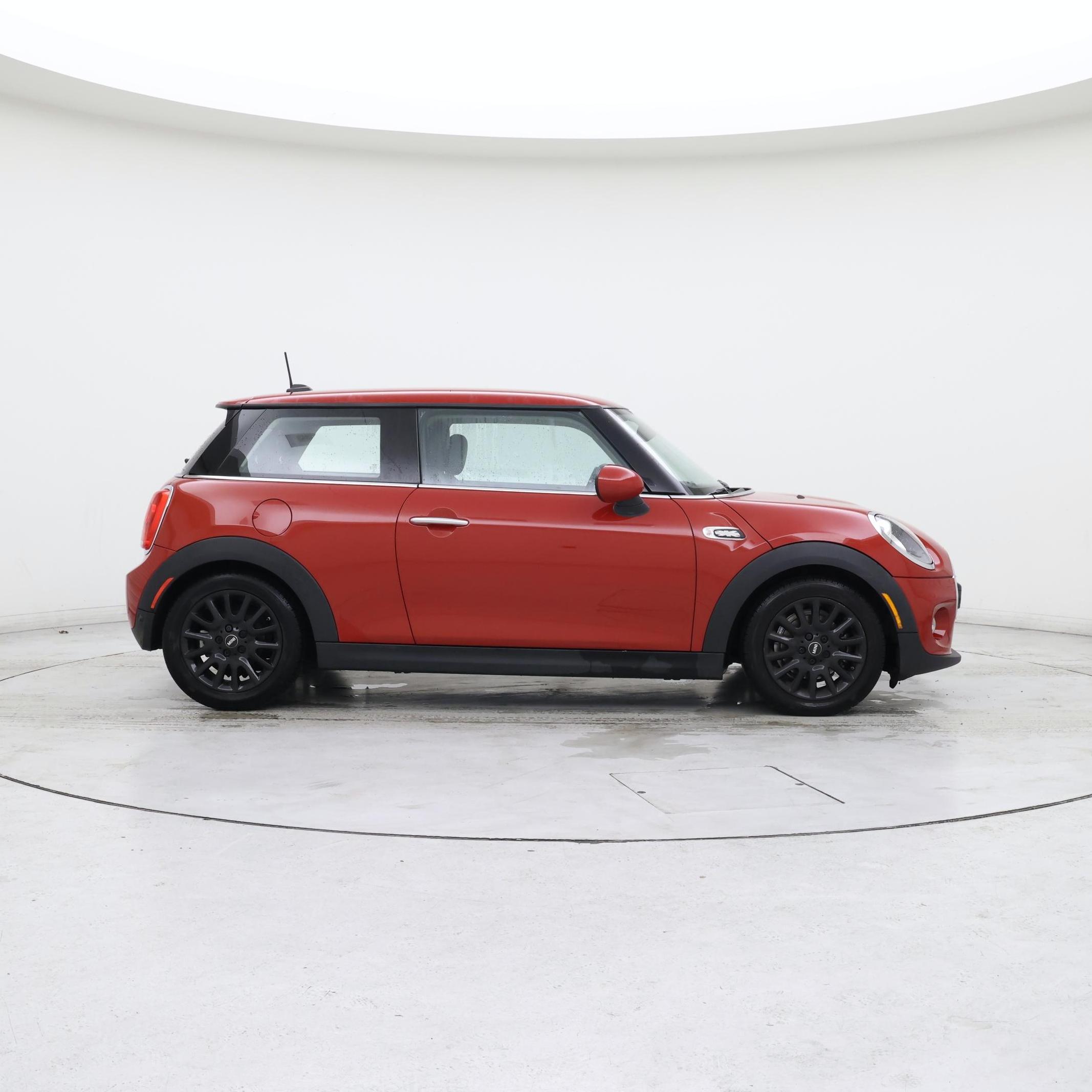 Thumbnail: 2018 MINI Cooper Hardtop - 7