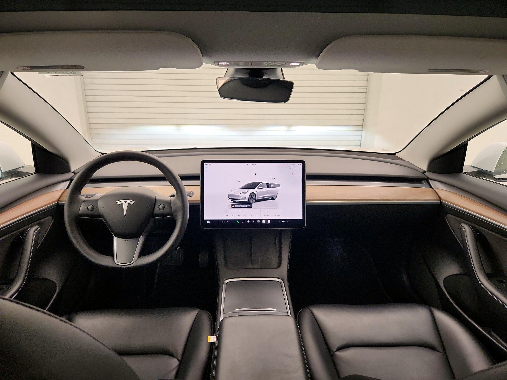 Thumbnail: 2022 Tesla Model 3 - 9