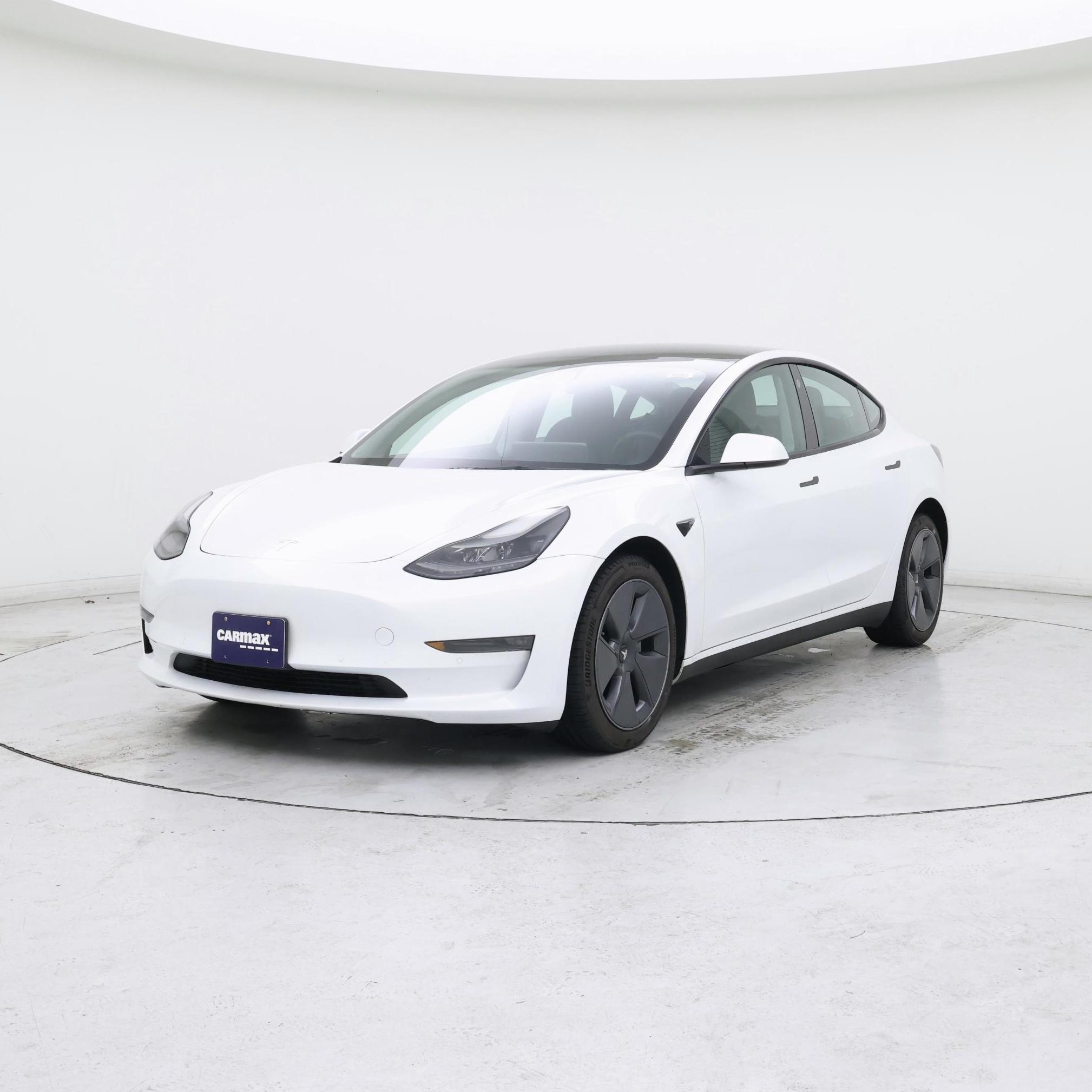 Thumbnail: 2022 Tesla Model 3 - 4