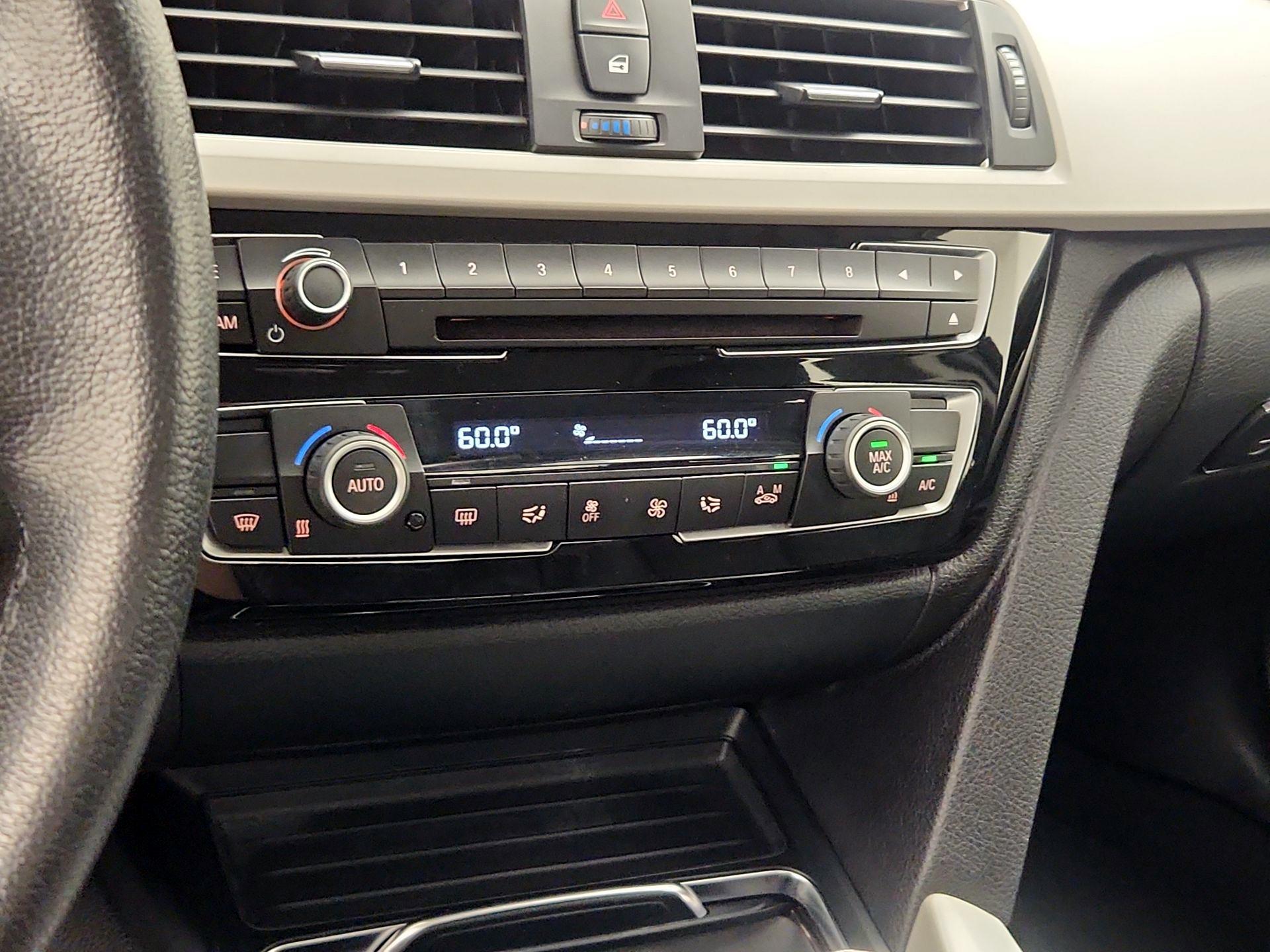 Thumbnail: 2017 BMW 3 Series - 16