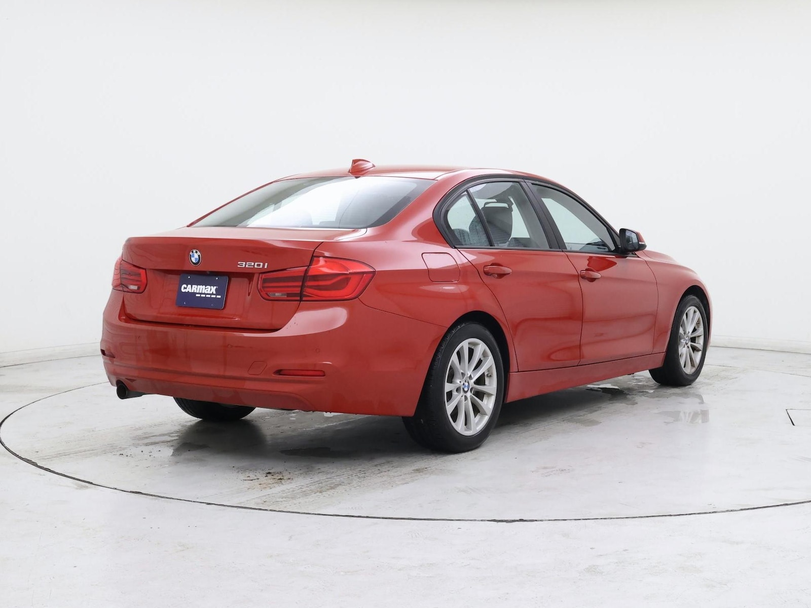 2017 BMW 3 Series 320i - Photo 9