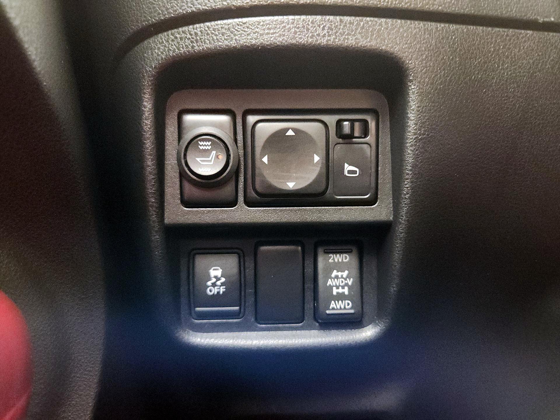 Thumbnail: 2017 Nissan Juke - 13