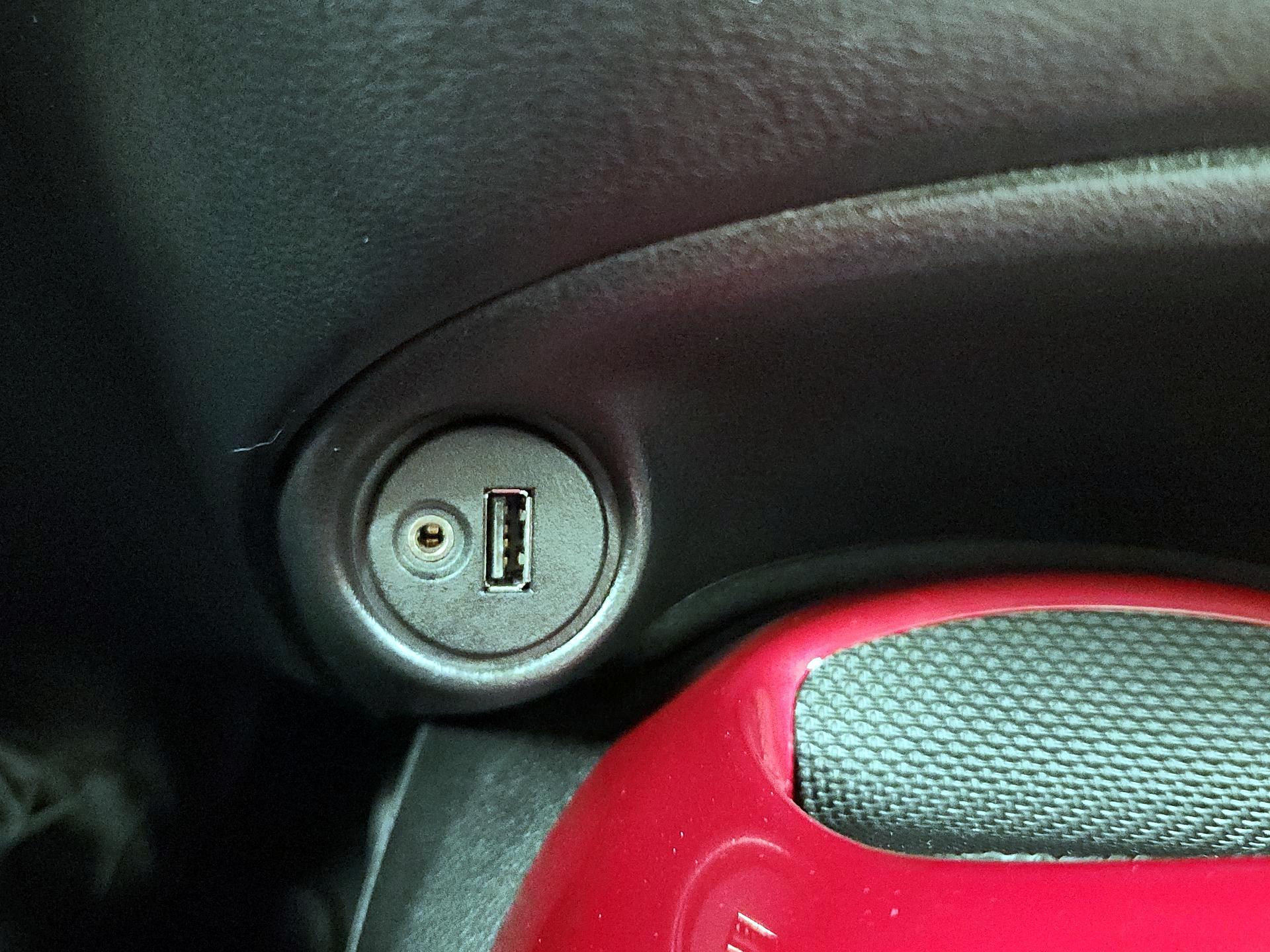 Thumbnail: 2017 Nissan Juke - 19