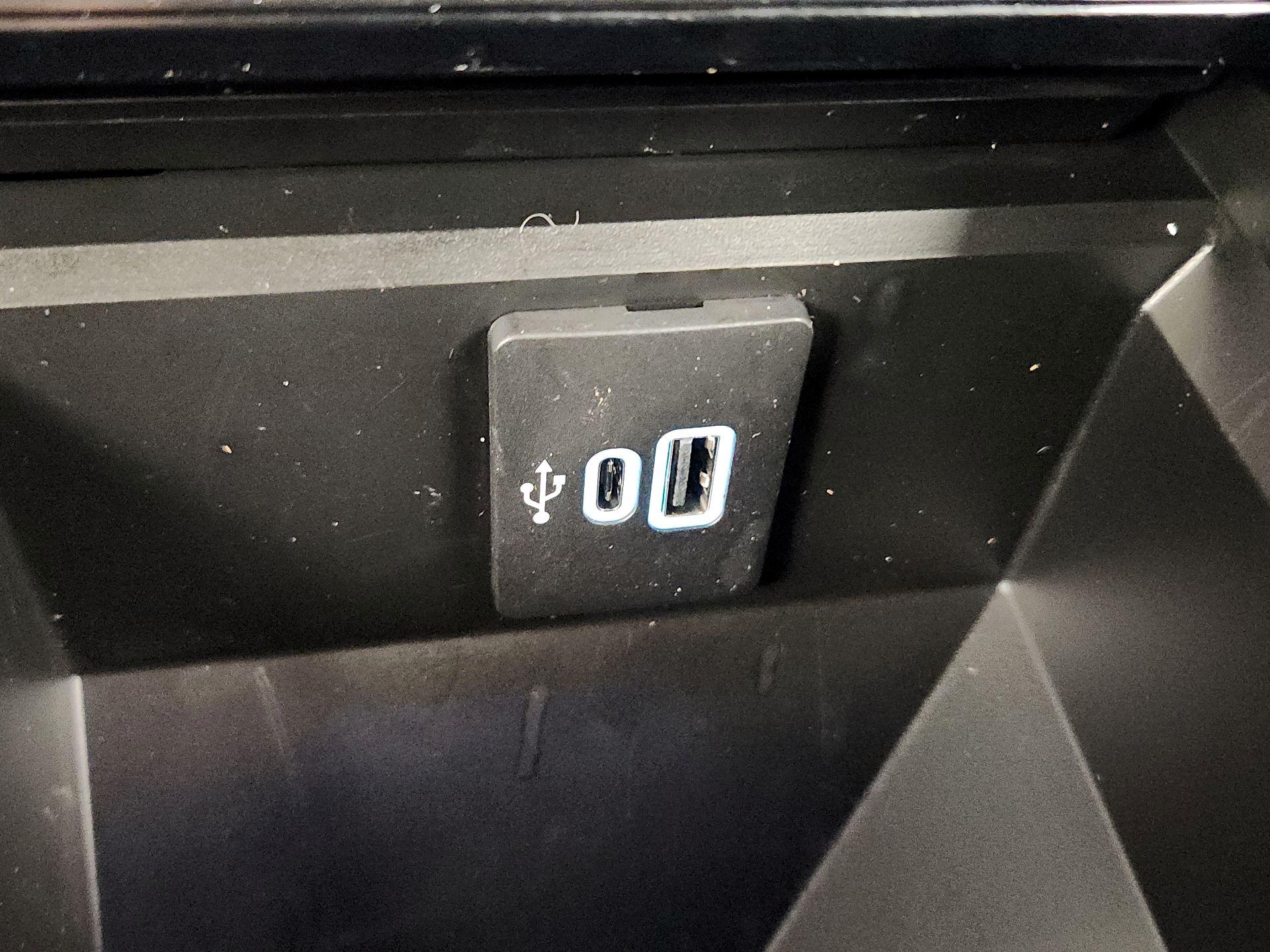 Thumbnail: 2023 Ford F-250 - 19