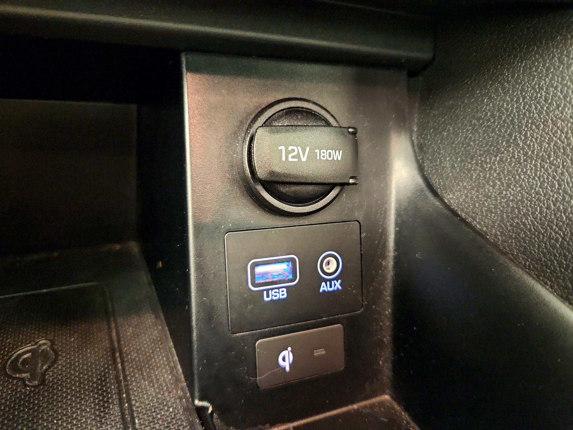 Thumbnail: 2020 Hyundai Elantra - 19