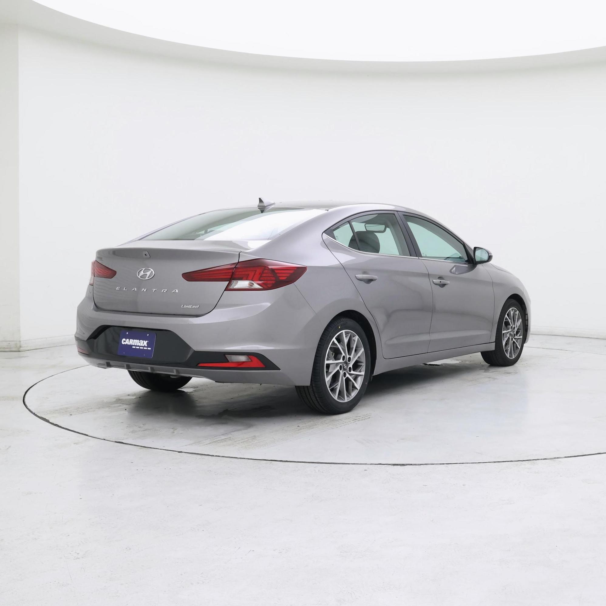 Thumbnail: 2020 Hyundai Elantra - 8