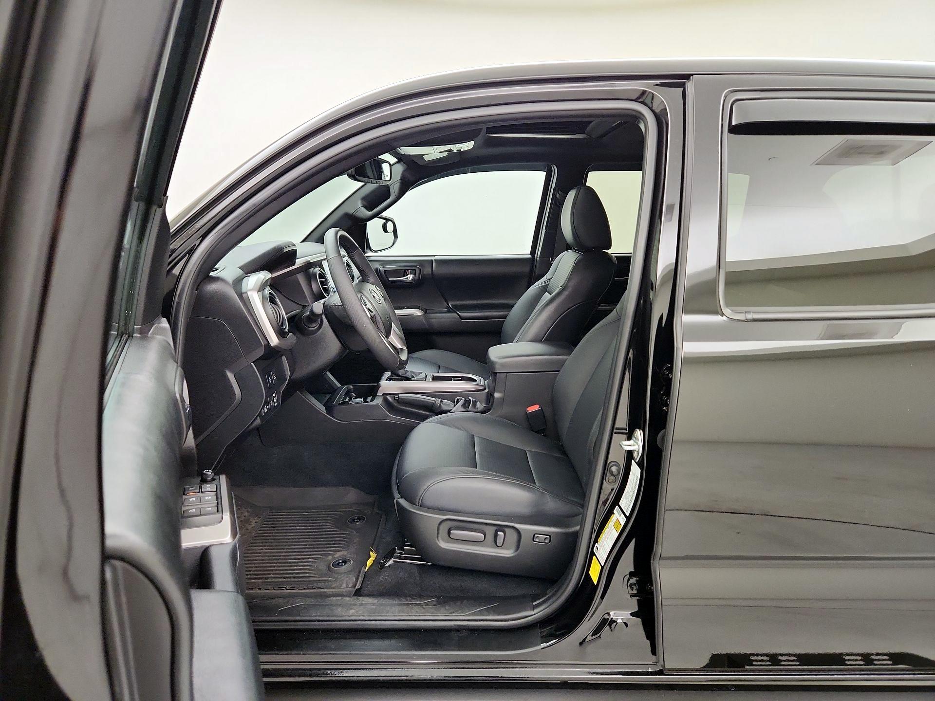 Thumbnail: 2023 Toyota Tacoma - 11