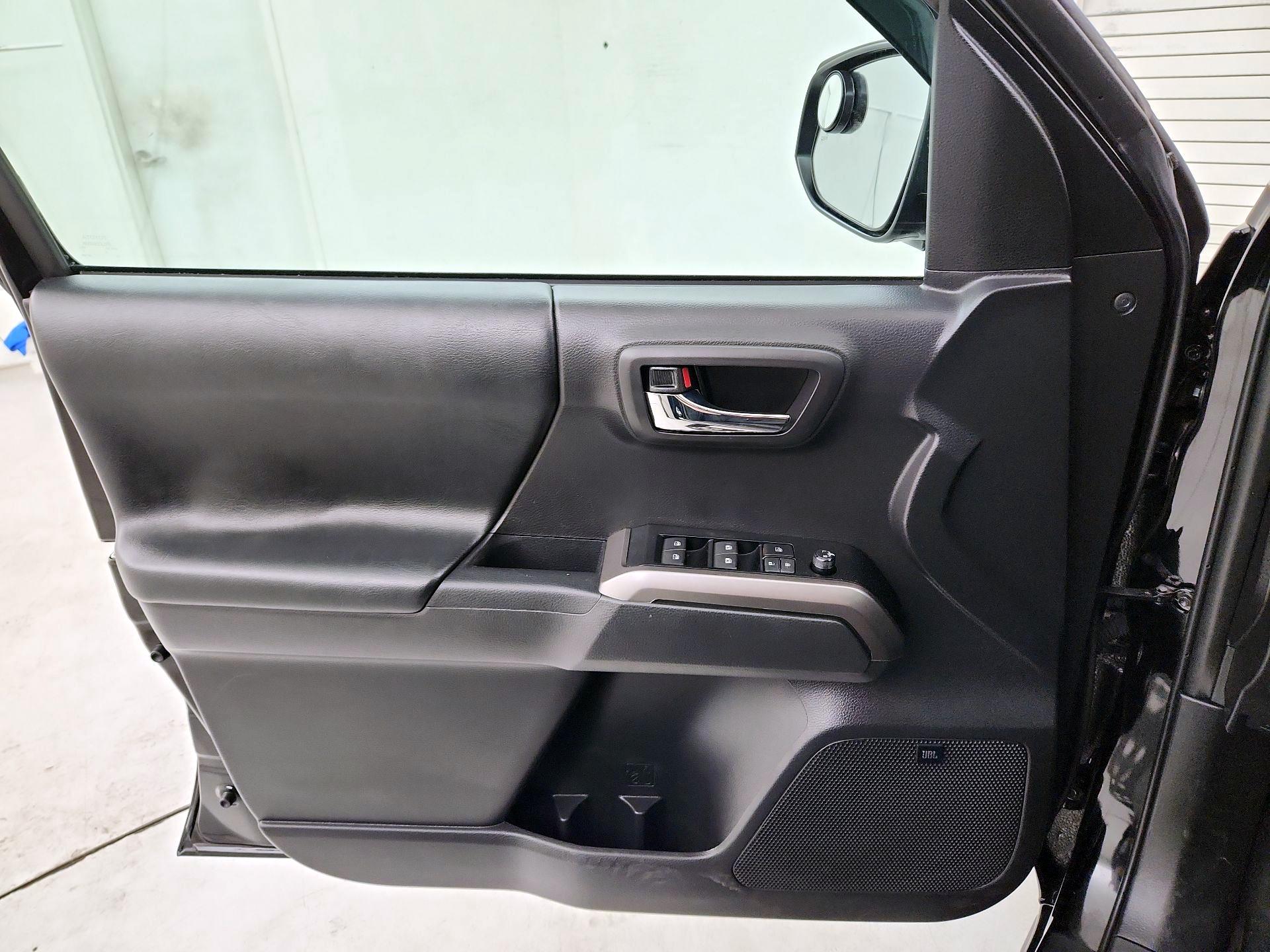 Thumbnail: 2023 Toyota Tacoma - 12