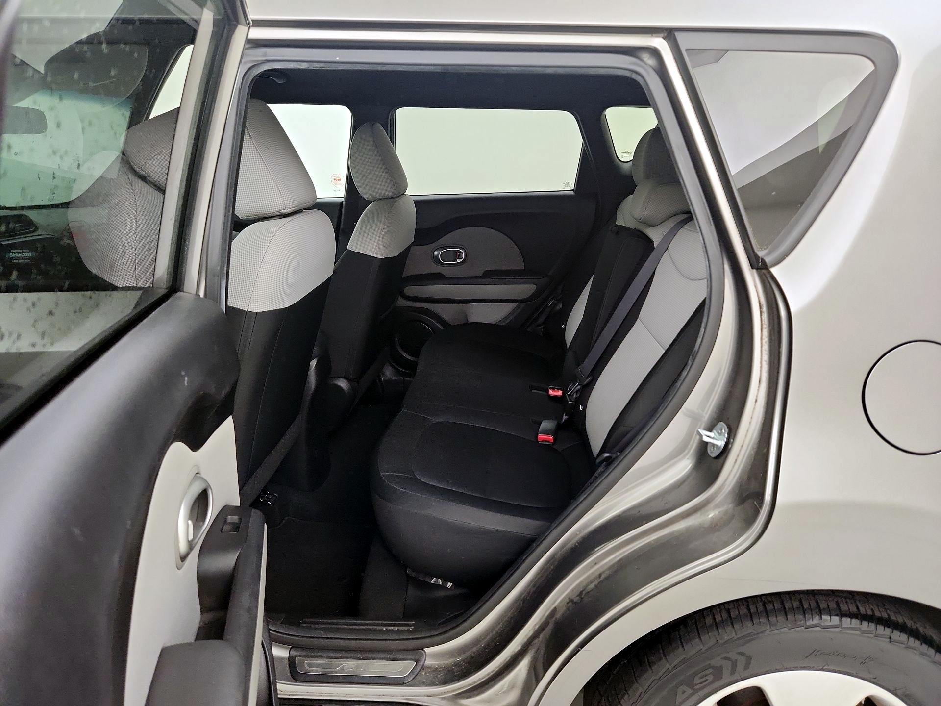 Thumbnail: 2014 Kia Soul - 18