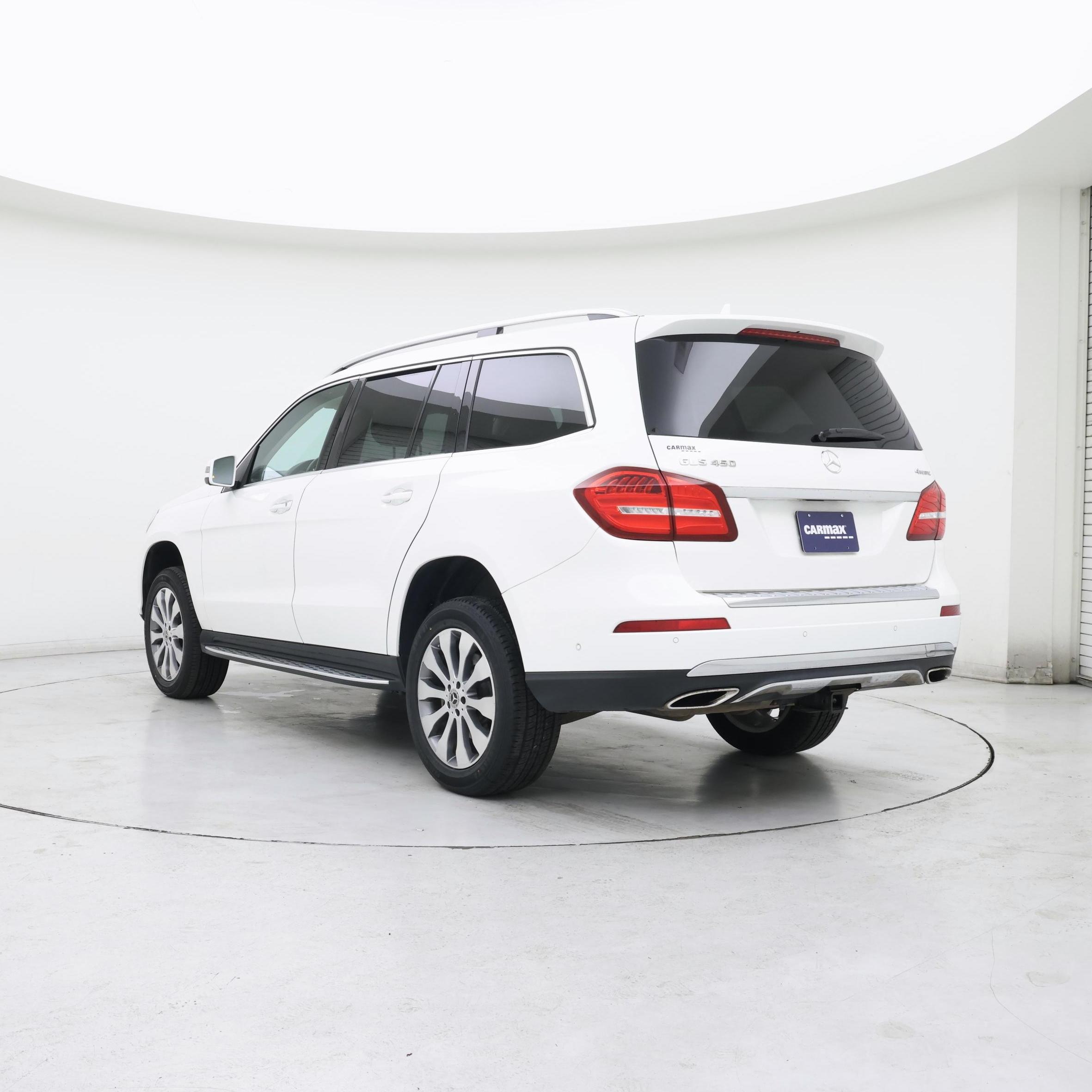 Thumbnail: 2018 Mercedes-Benz GLS - 2