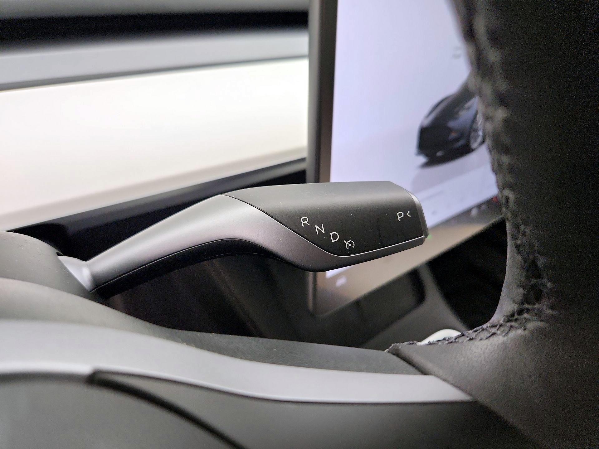 Thumbnail: 2022 Tesla Model 3 - 17