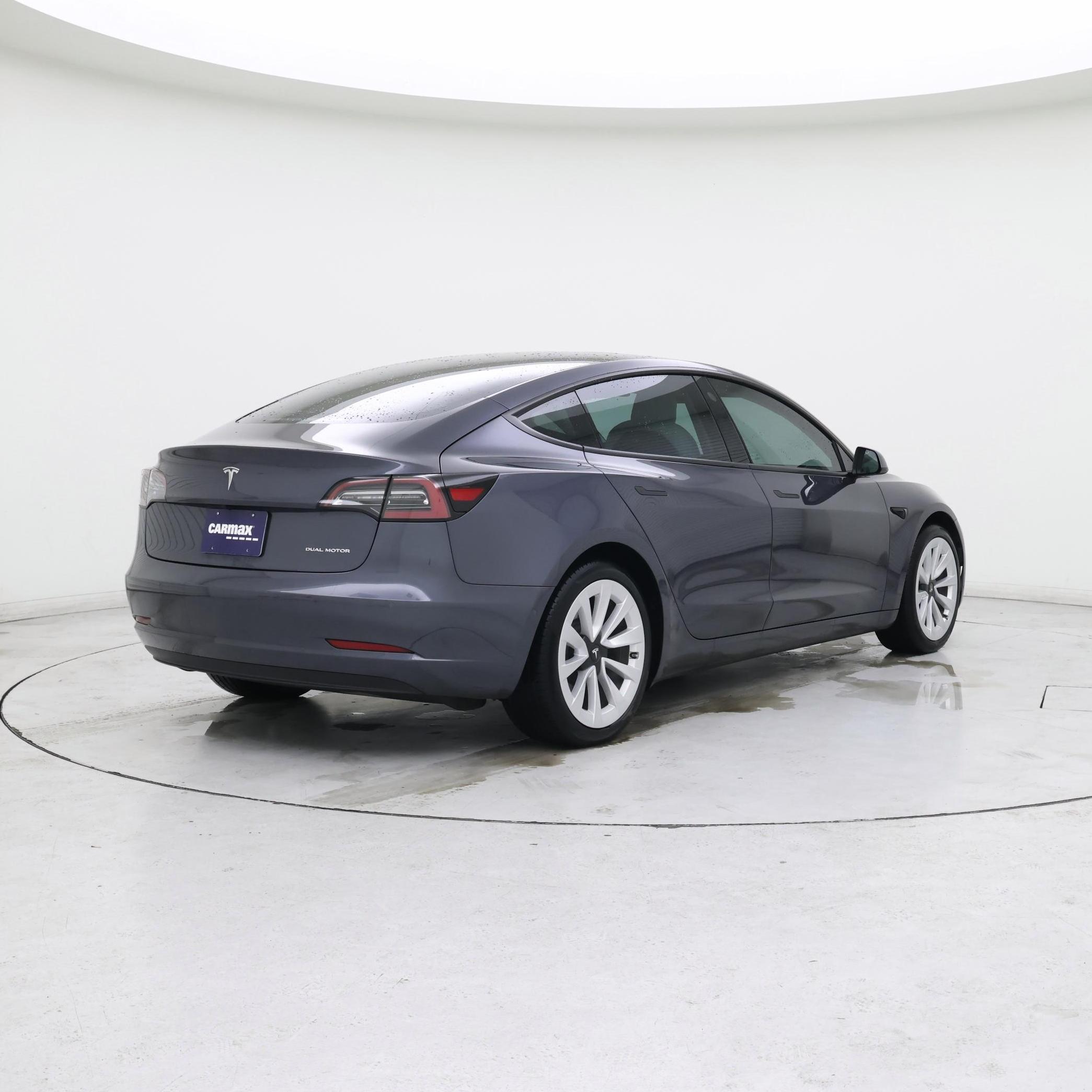 Thumbnail: 2022 Tesla Model 3 - 8