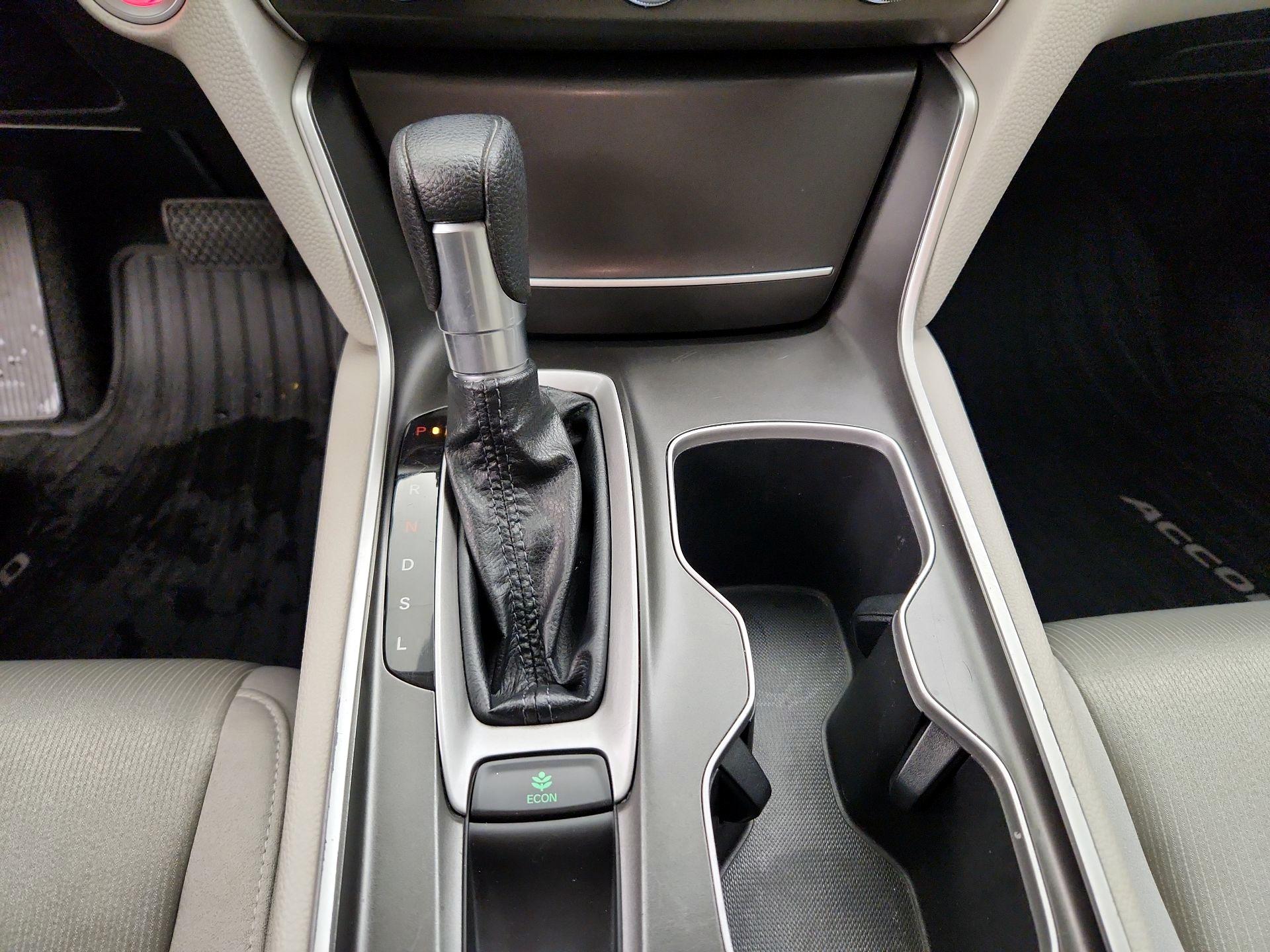 Thumbnail: 2020 Honda Accord - 17