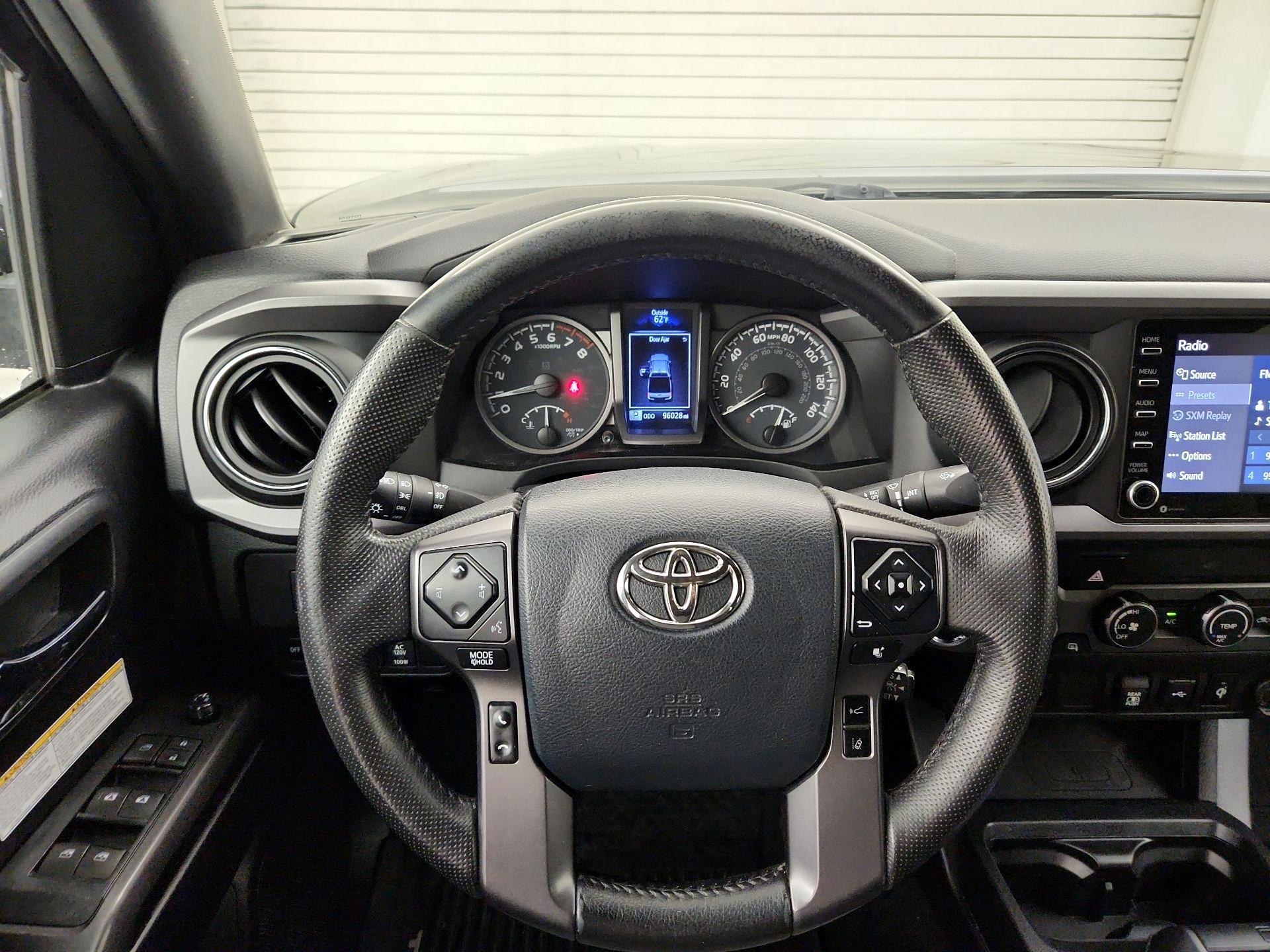 Thumbnail: 2020 Toyota Tacoma - 10