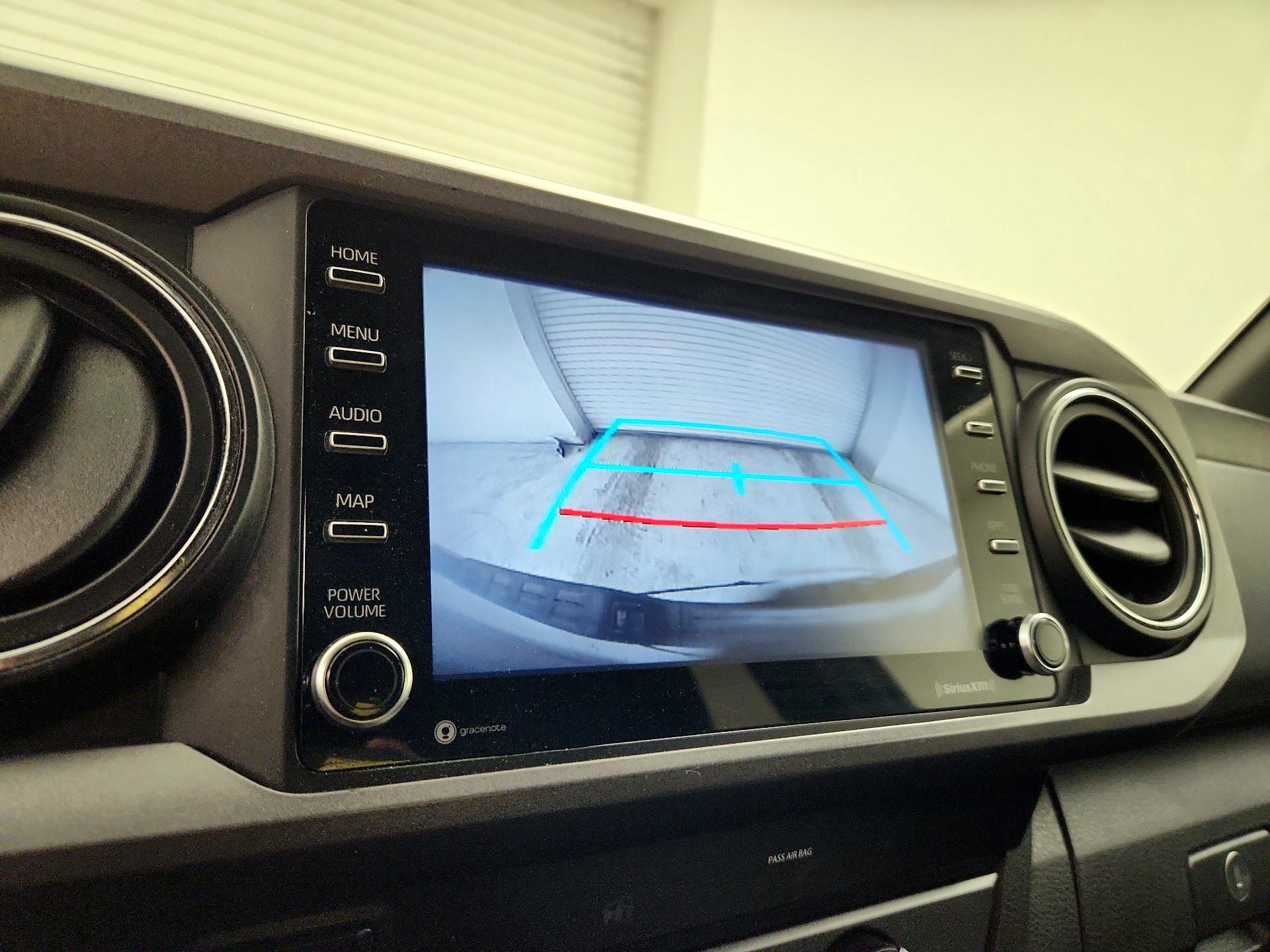 Thumbnail: 2020 Toyota Tacoma - 14