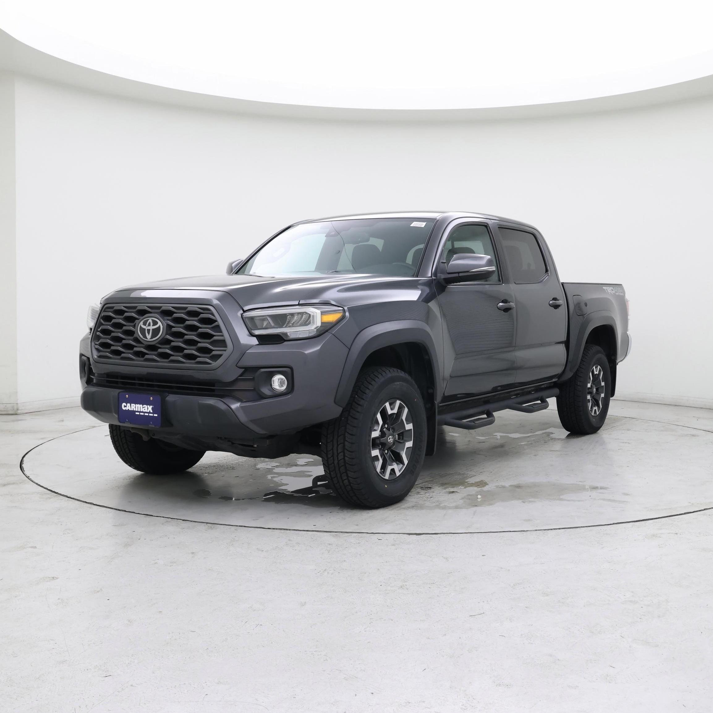 Thumbnail: 2020 Toyota Tacoma - 4