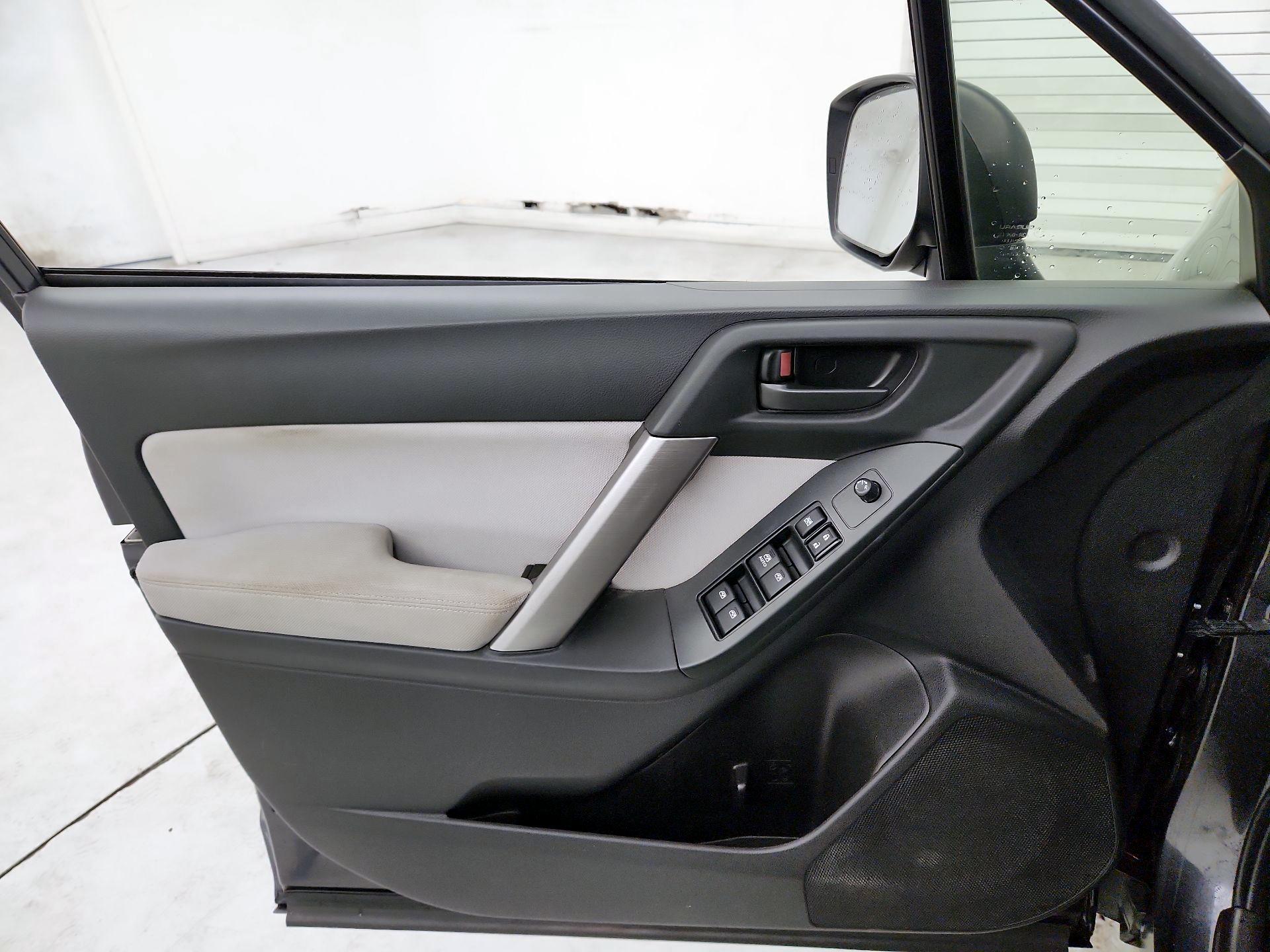 Thumbnail: 2014 Subaru Forester - 12