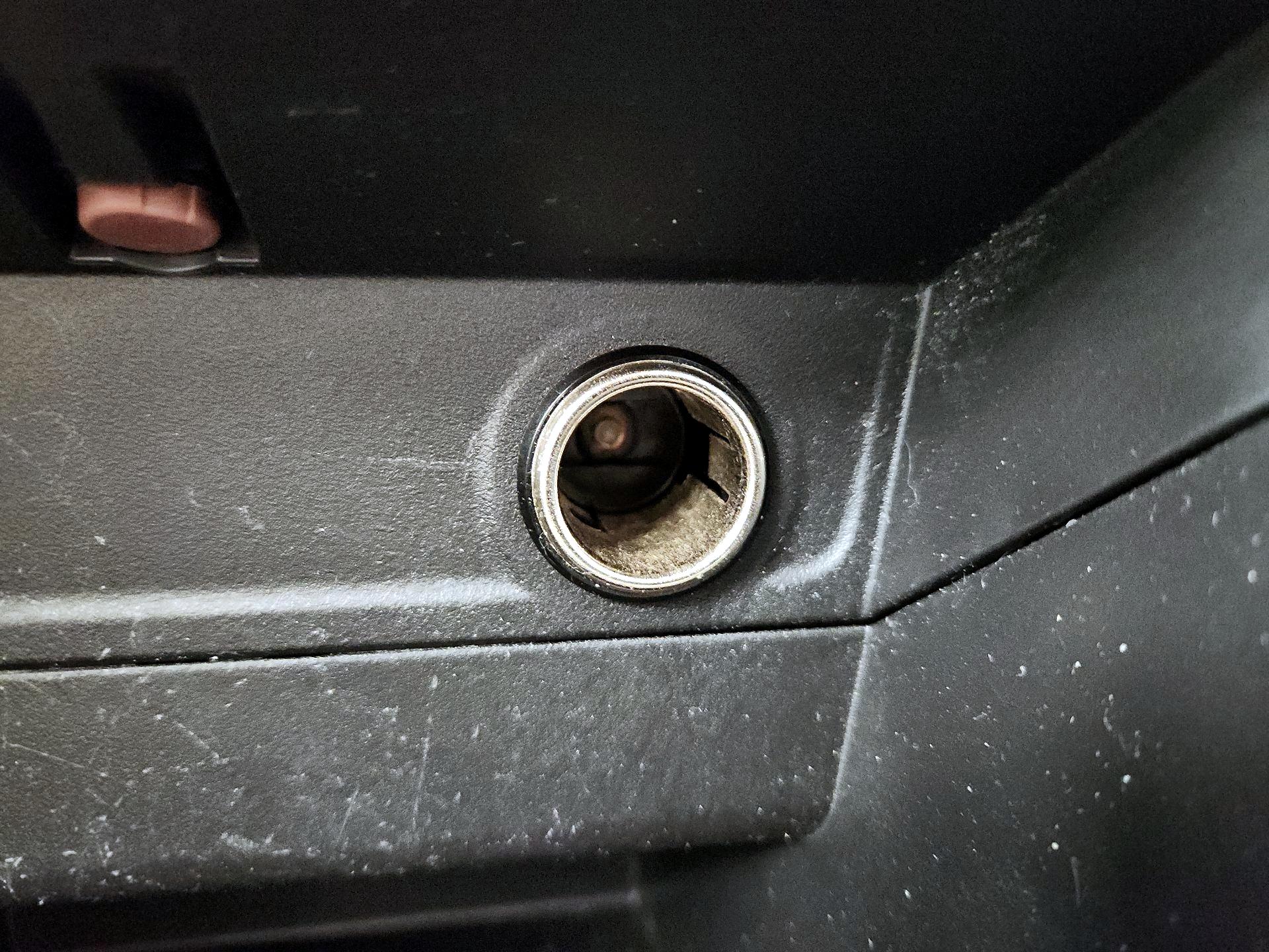 Thumbnail: 2014 Subaru Forester - 17