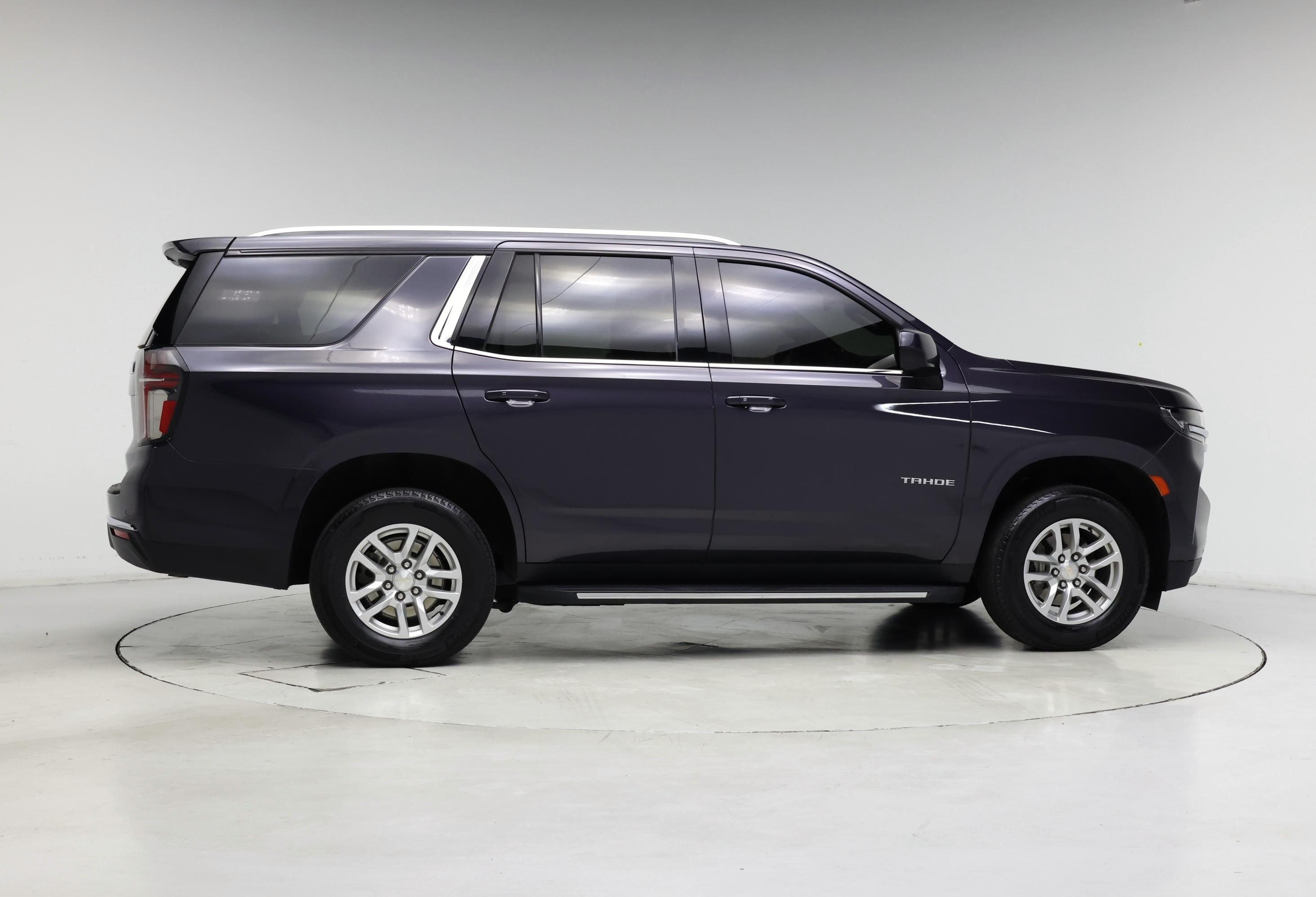 Thumbnail: 2024 Chevrolet Tahoe - 7