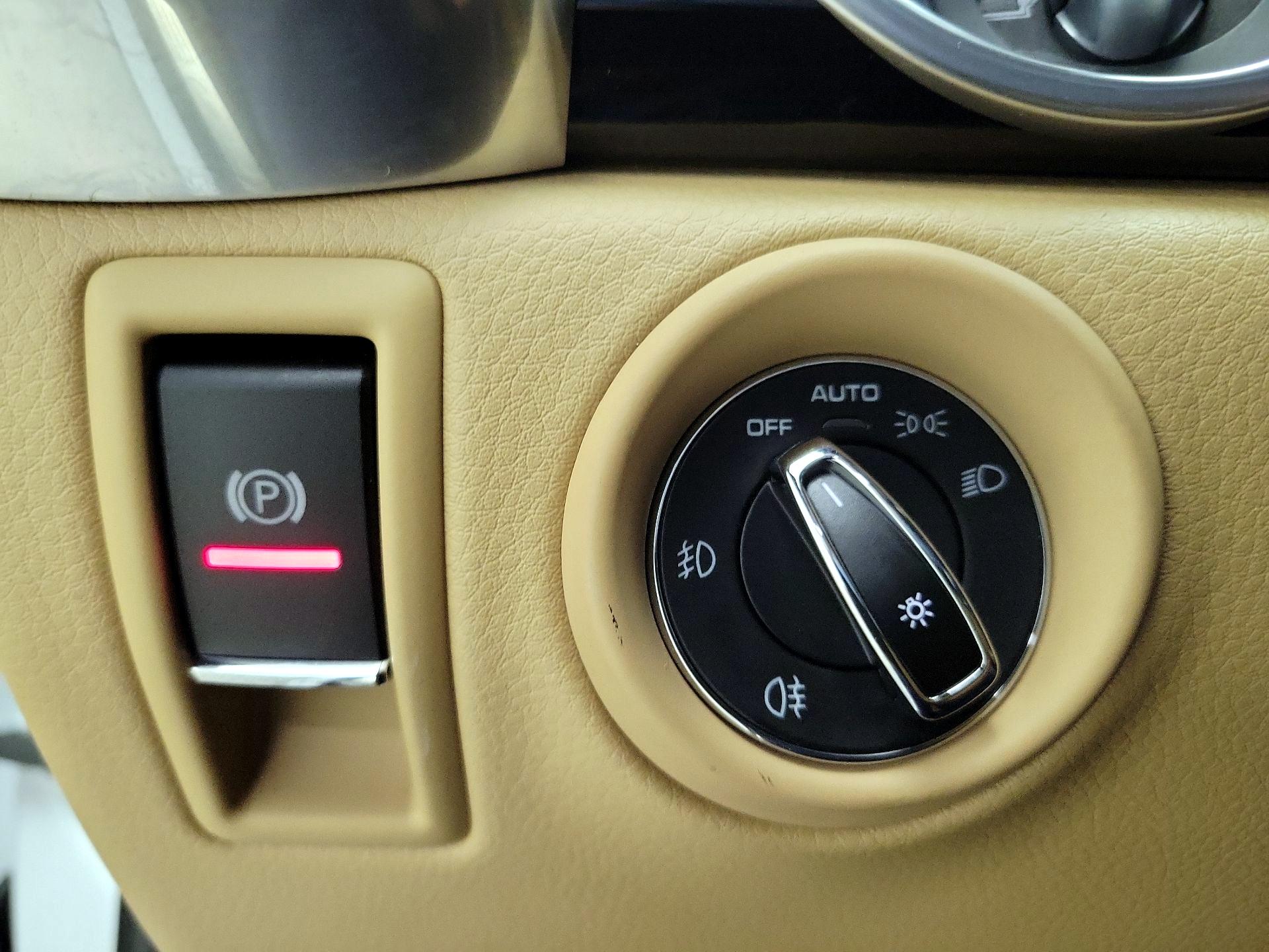 Thumbnail: 2018 Porsche Cayenne - 13