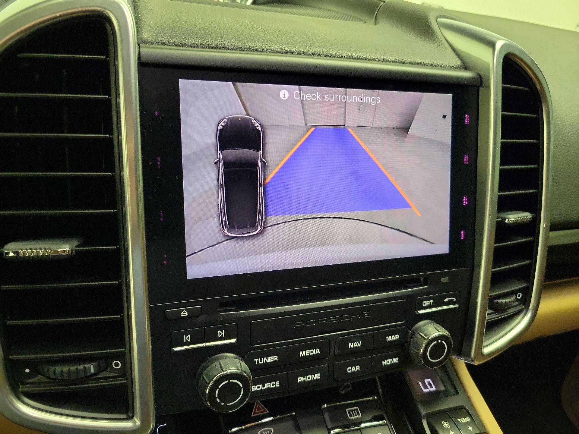 Thumbnail: 2018 Porsche Cayenne - 14