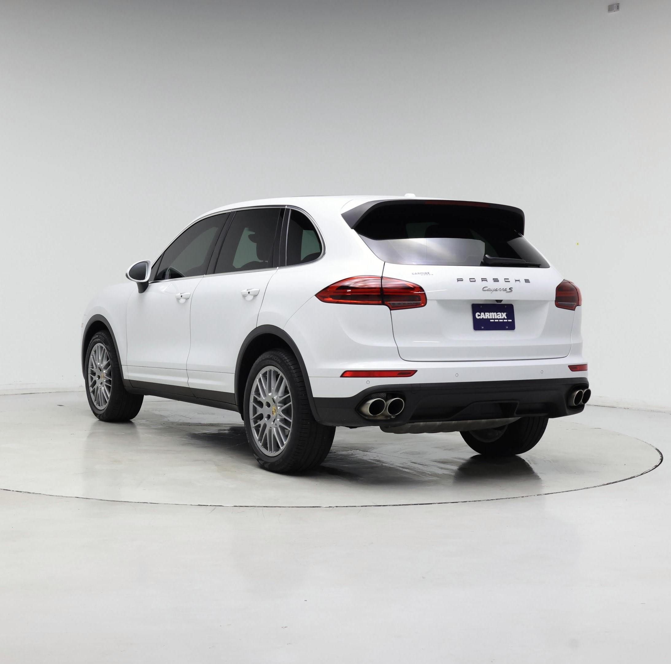 Thumbnail: 2018 Porsche Cayenne - 2