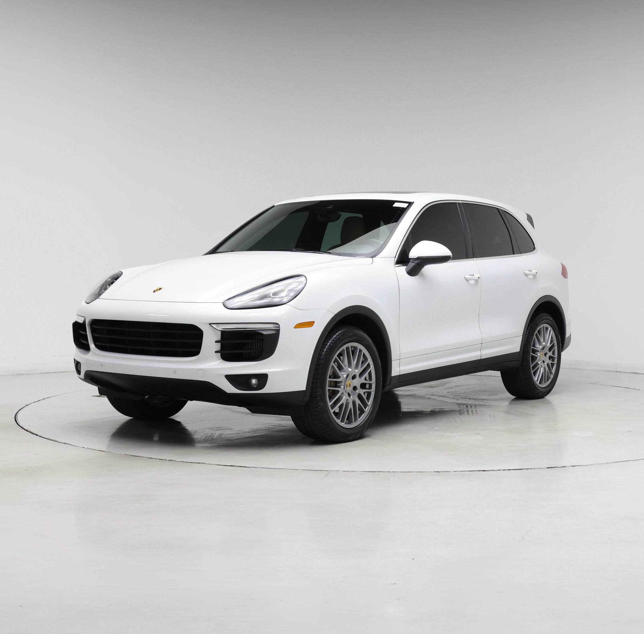 Thumbnail: 2018 Porsche Cayenne - 4