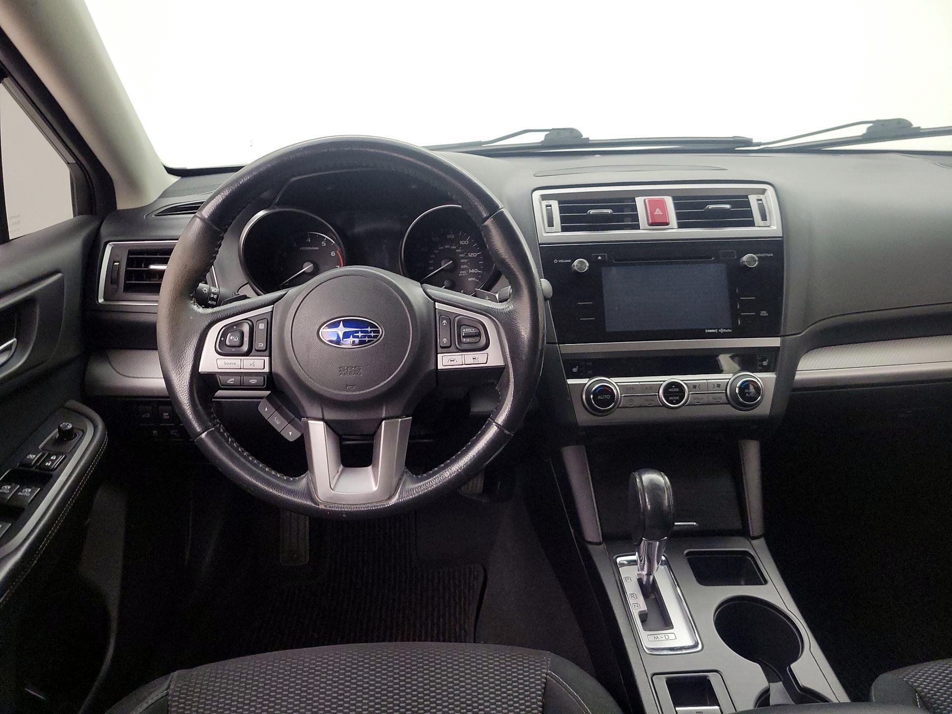 Thumbnail: 2017 Subaru Outback - 10