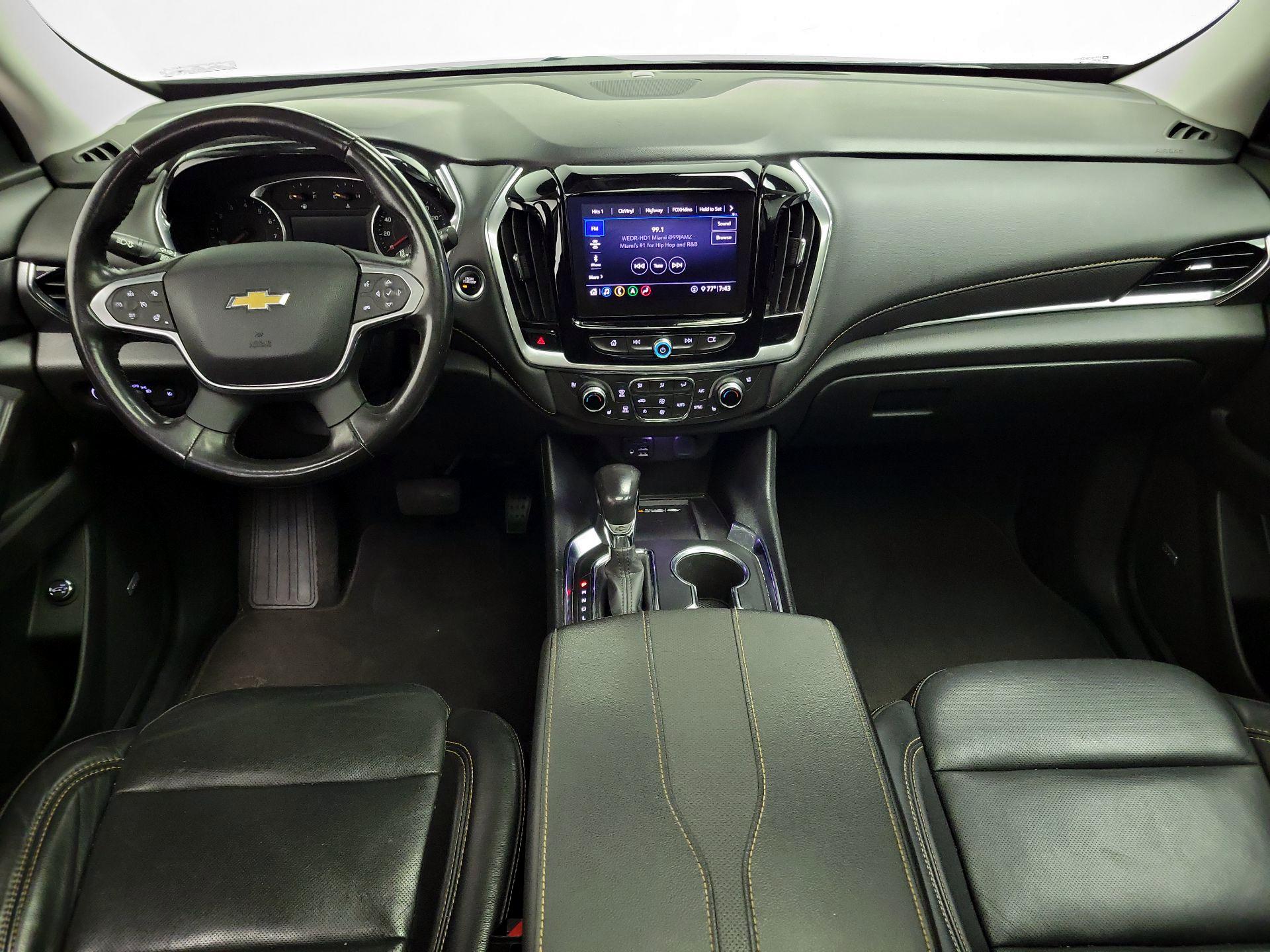 Thumbnail: 2021 Chevrolet Traverse - 9