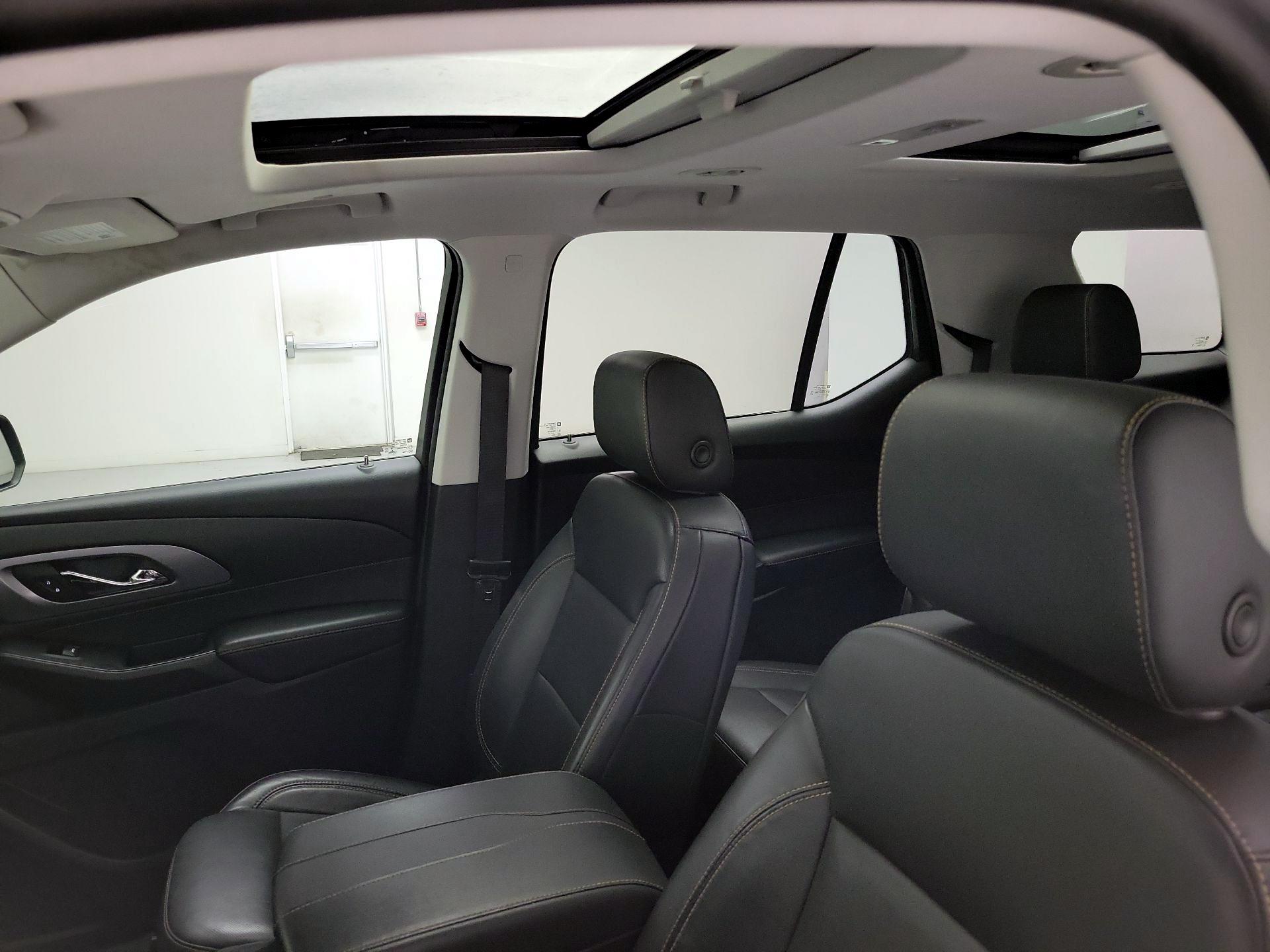 Thumbnail: 2021 Chevrolet Traverse - 20