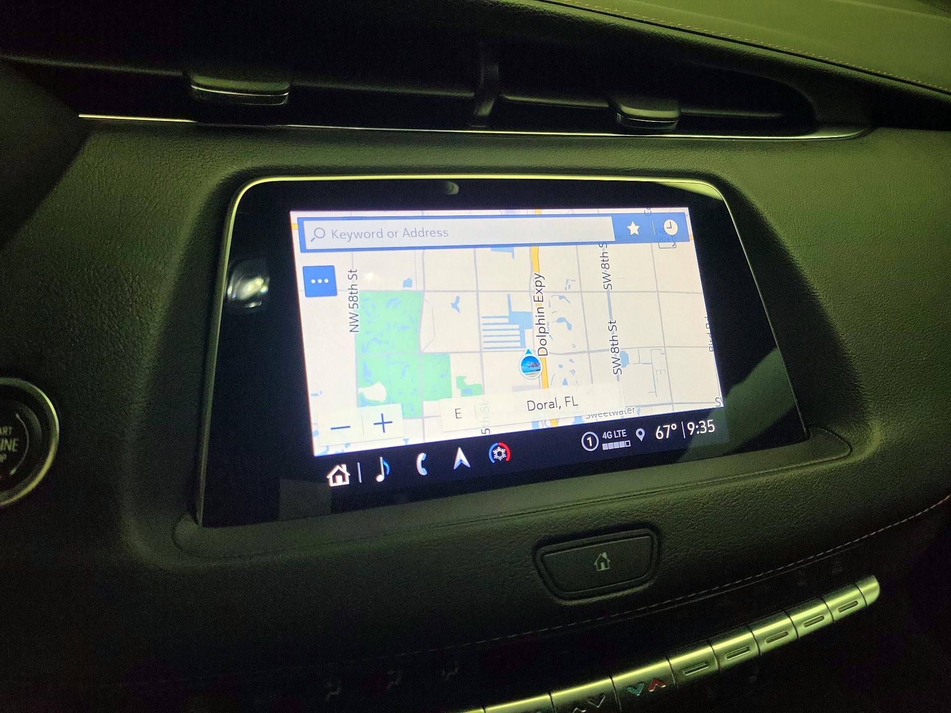 Thumbnail: 2023 Cadillac XT4 - 14