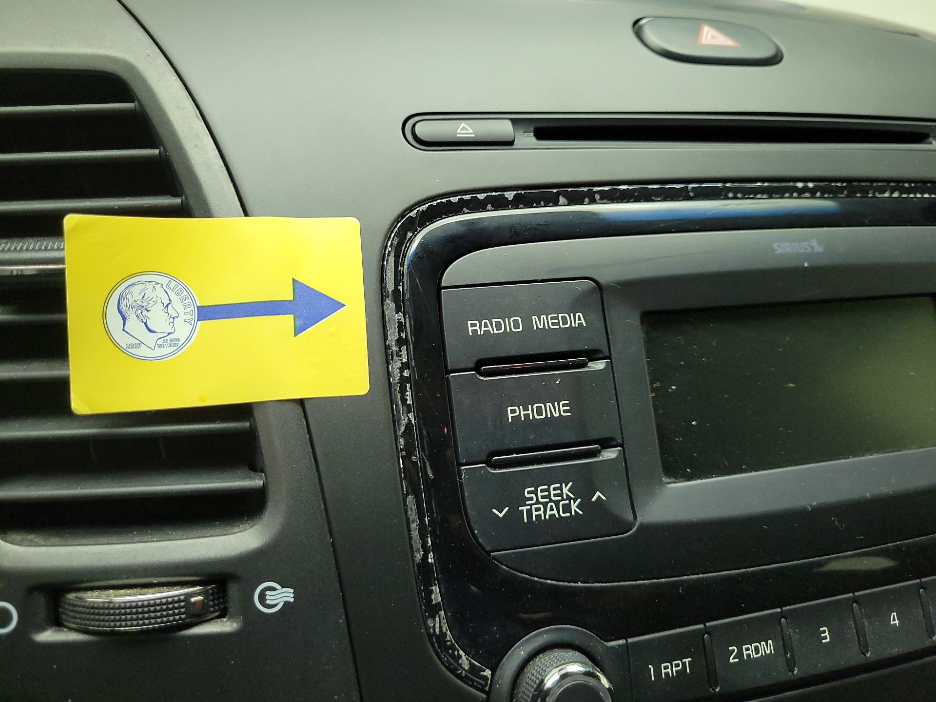 Thumbnail: 2018 Kia Forte - 20