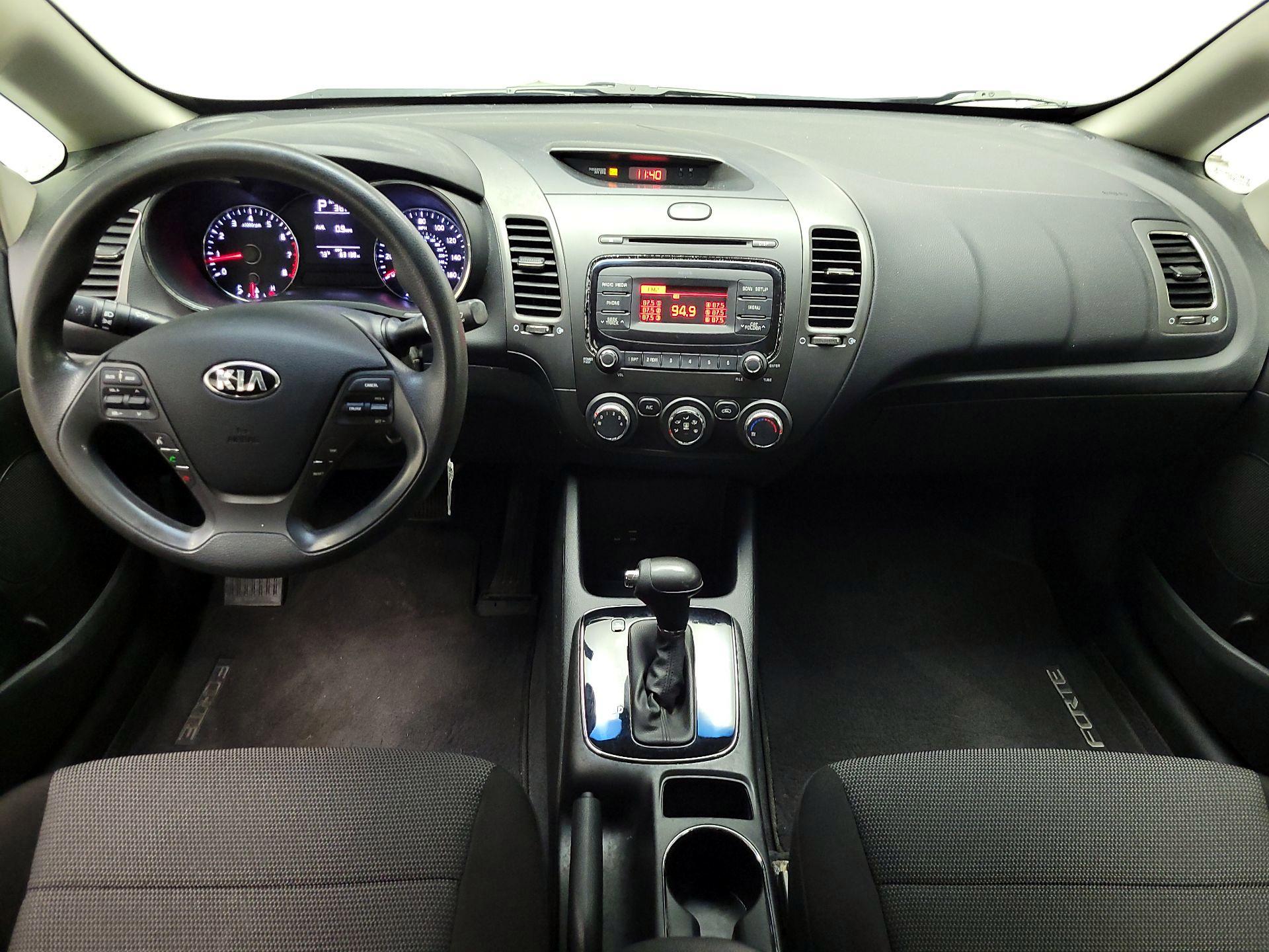 Thumbnail: 2018 Kia Forte - 8