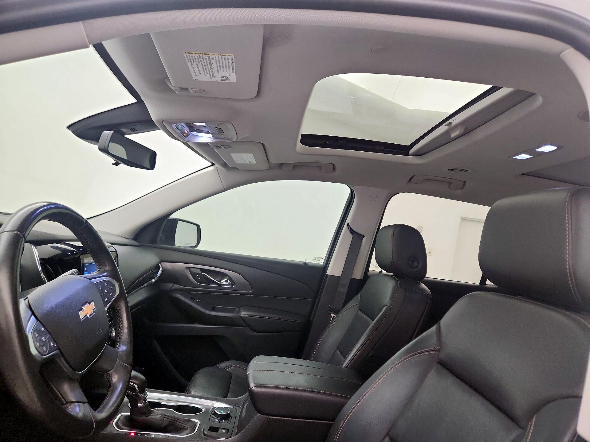 Thumbnail: 2021 Chevrolet Traverse - 19