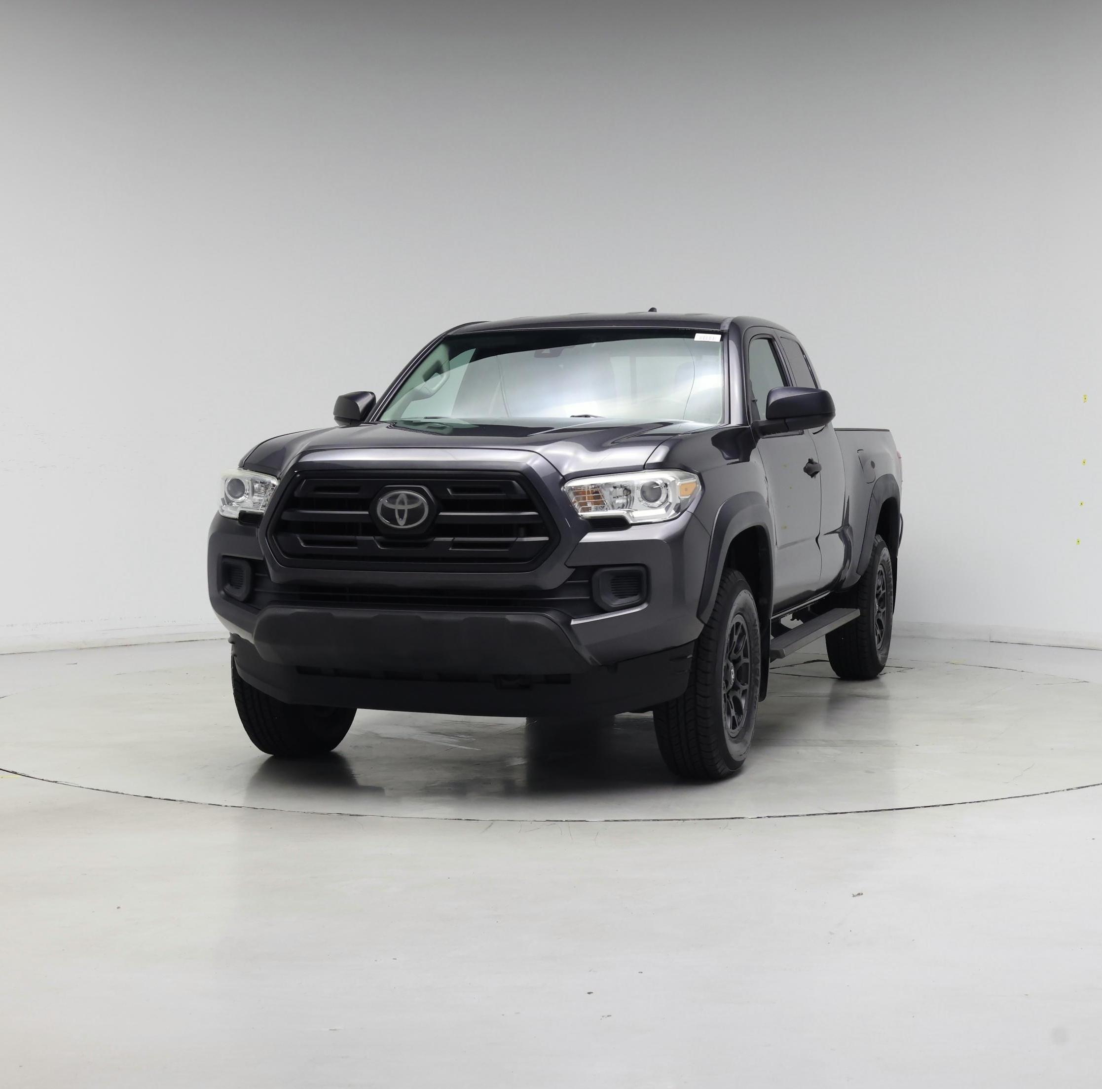 Thumbnail: 2019 Toyota Tacoma - 4