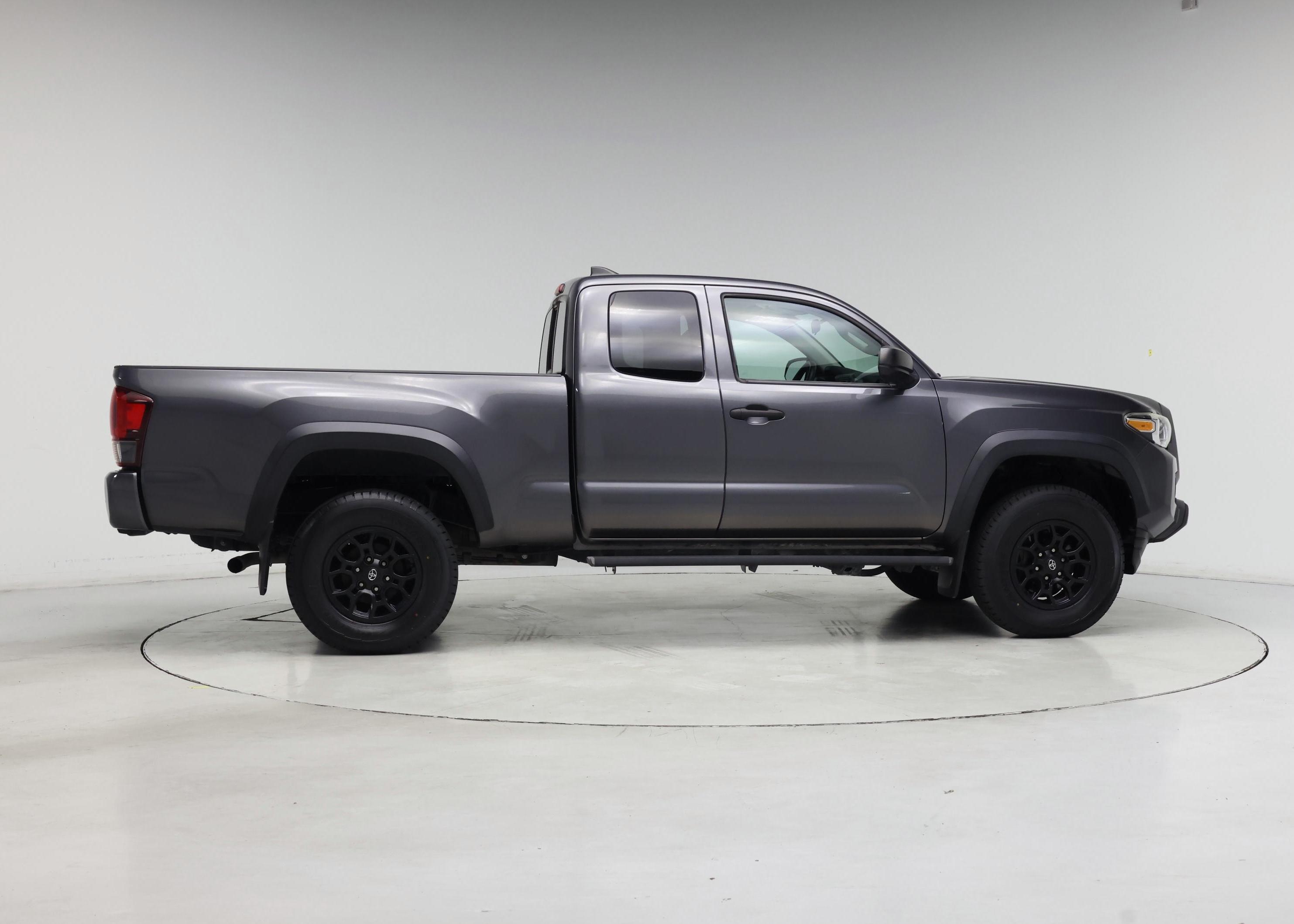 Thumbnail: 2019 Toyota Tacoma - 7